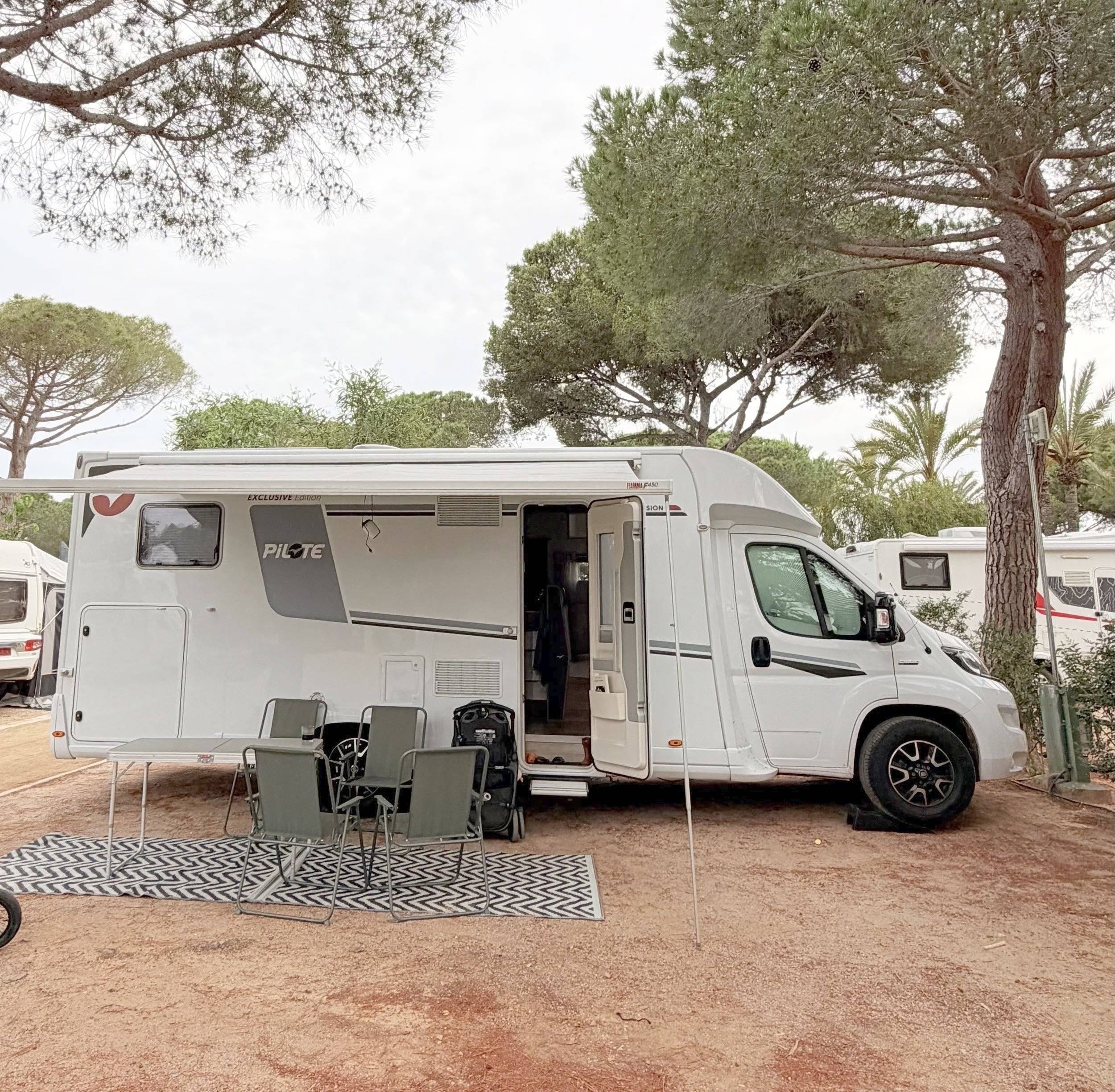 Pilote P746 C Exclusive Edition