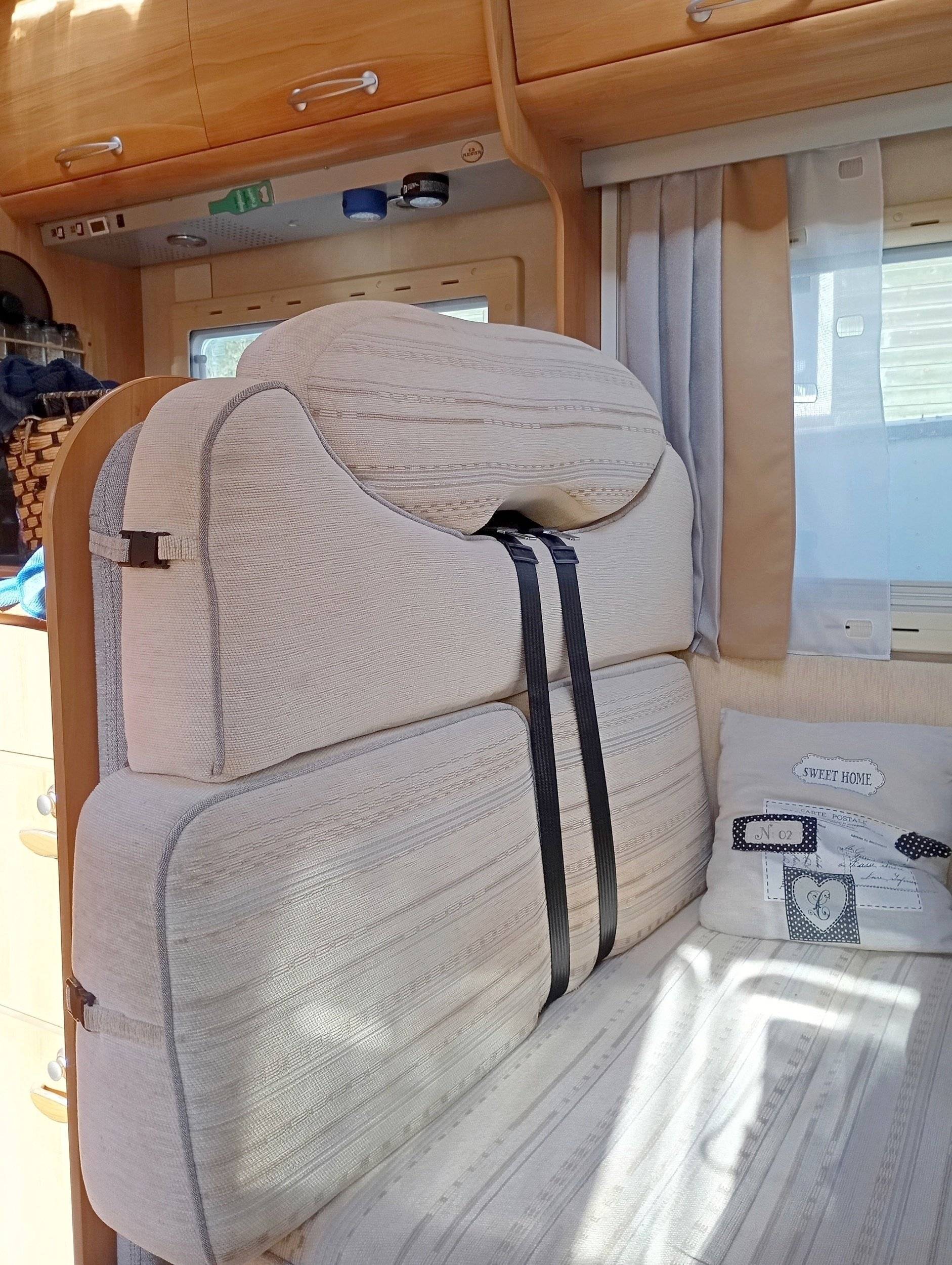 Dinette Renault Renault master - Yescapa