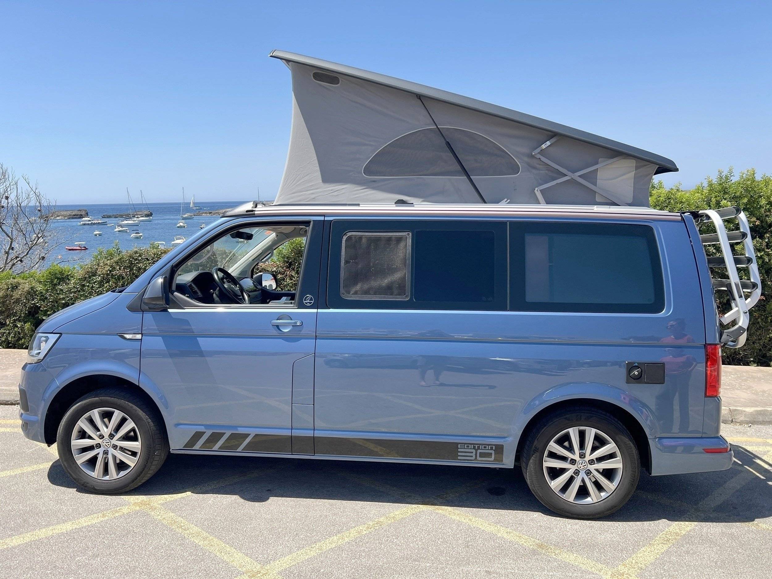 Volkswagen California Coast