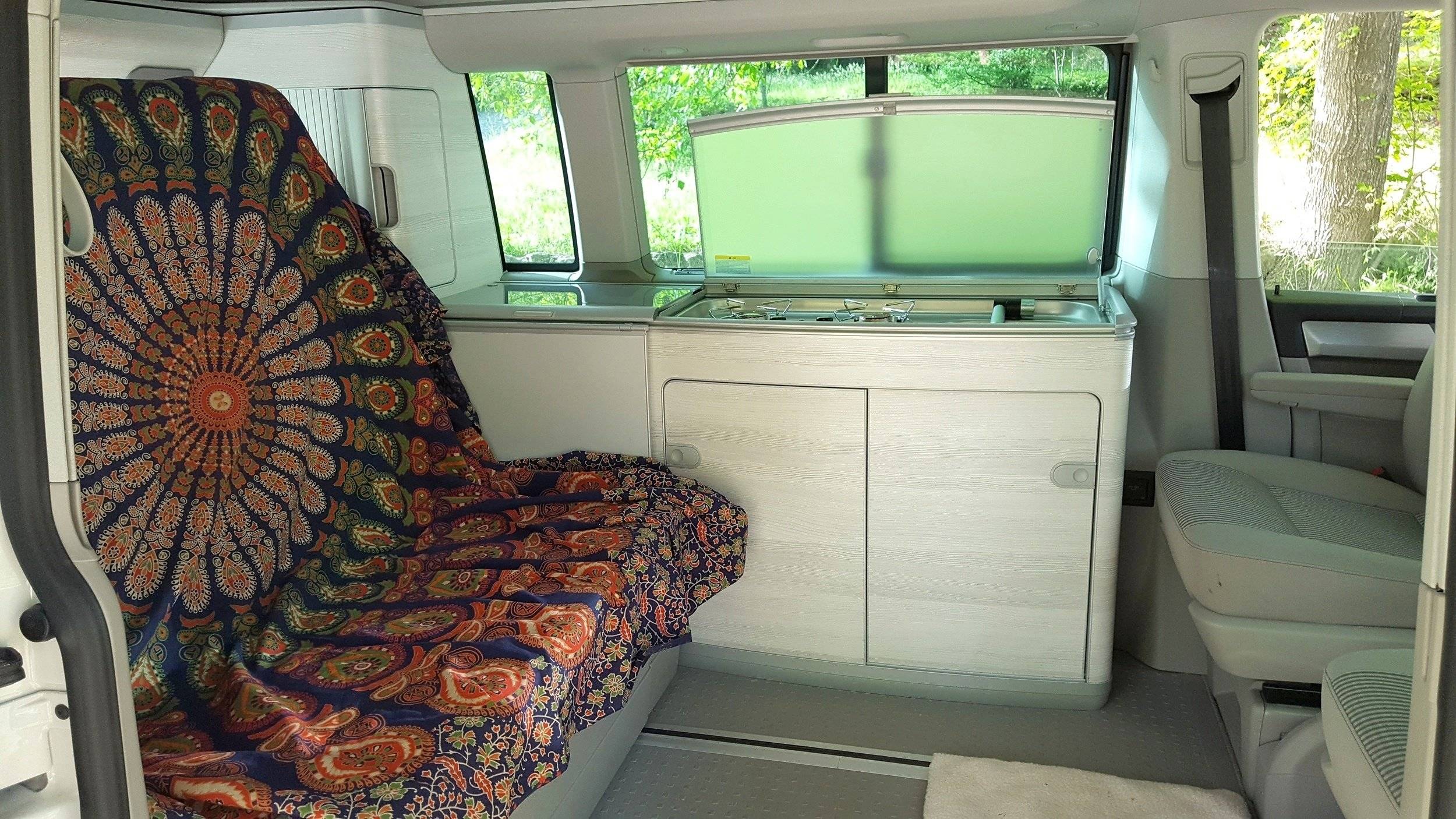 Volkswagen T6 2 l TDI 150 ch