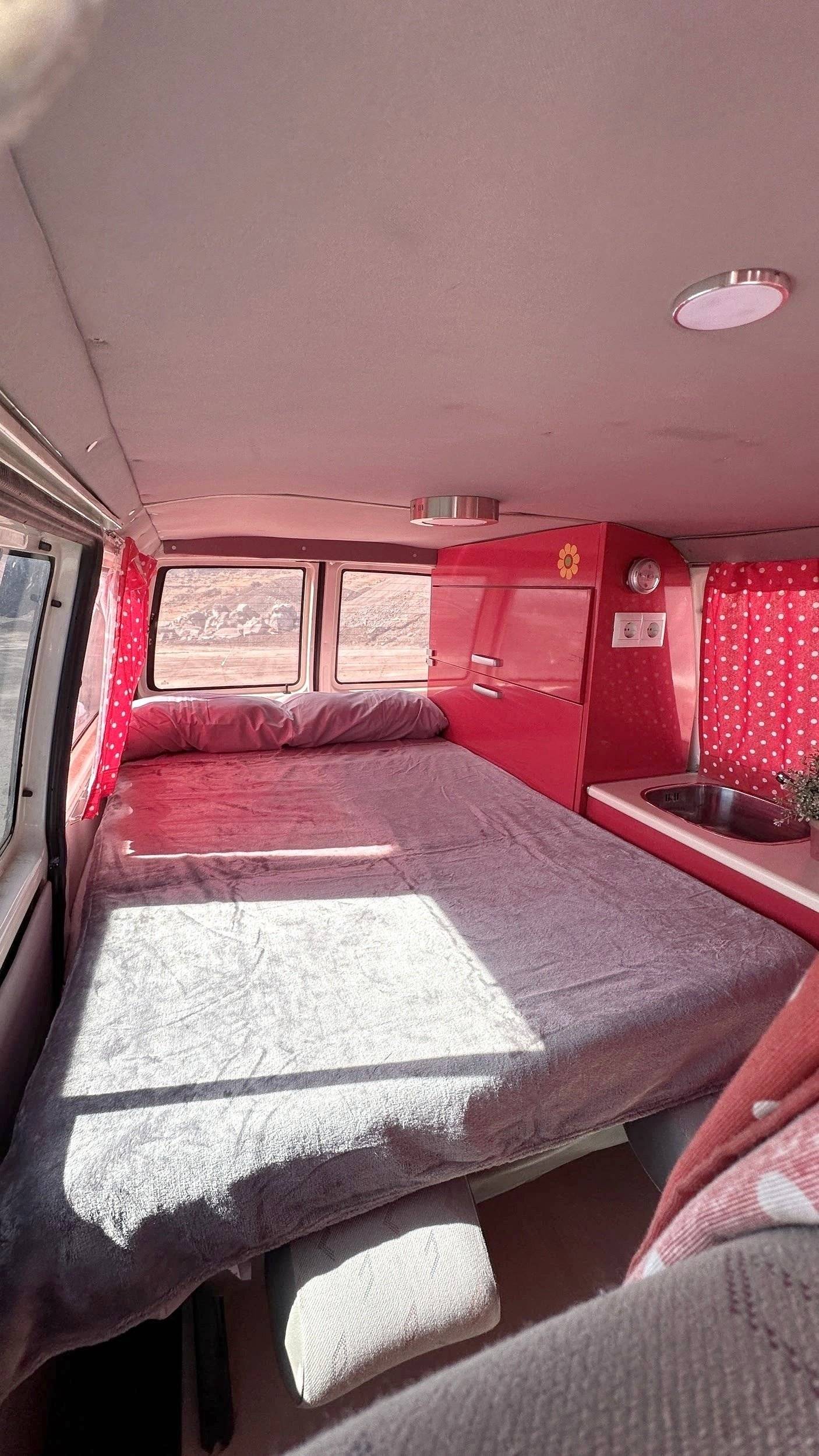 Schlafplätze Volkswagen T4 2,5l 102cv - Yescapa