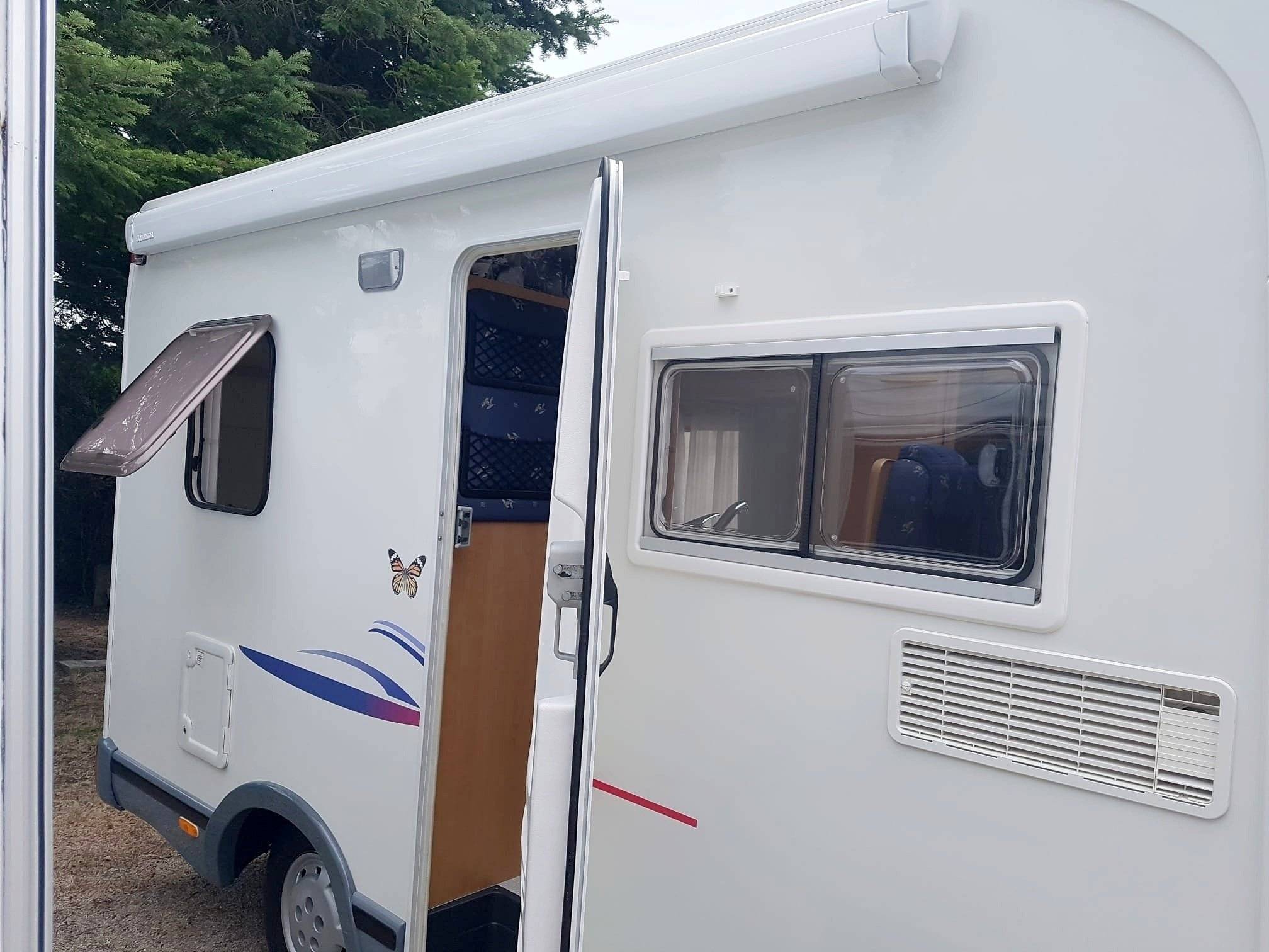 Challenger 2,3 l 130 ch