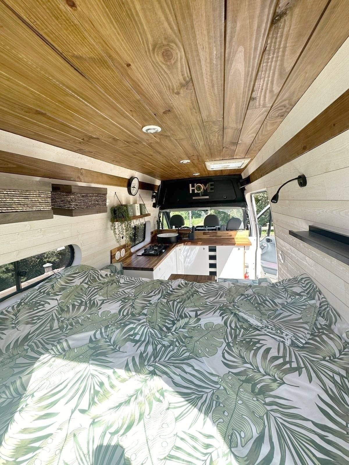 Sun Living ford transit