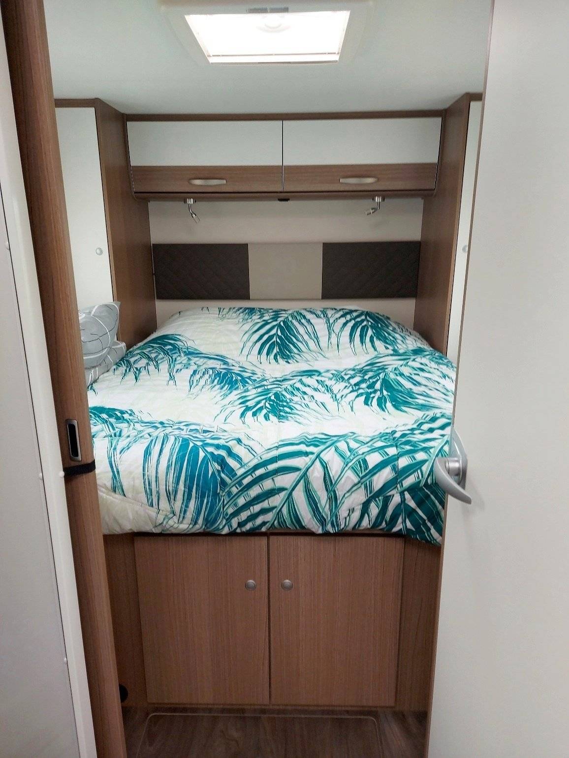 Couchages Fiat 35 light 2,4 l 140 ch. - Yescapa