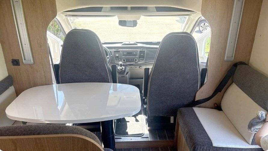 Comedor Ford horon - Yescapa
