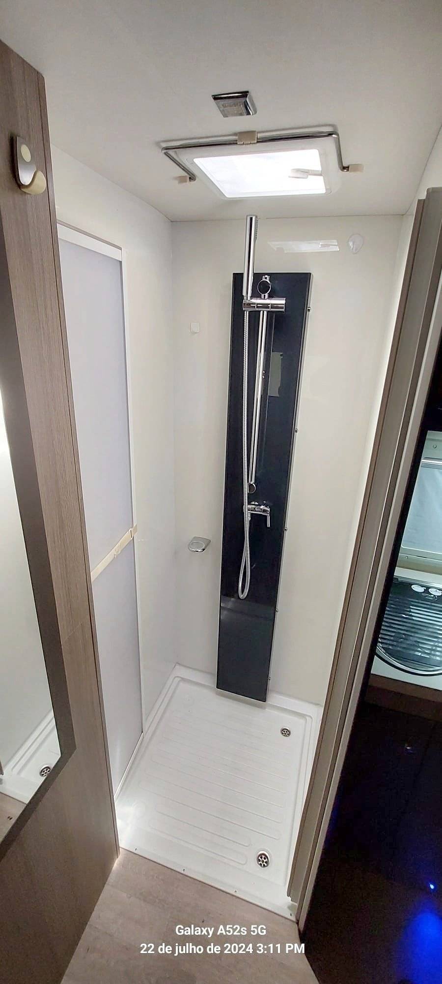 Chausson 2,3 l 130 ch.