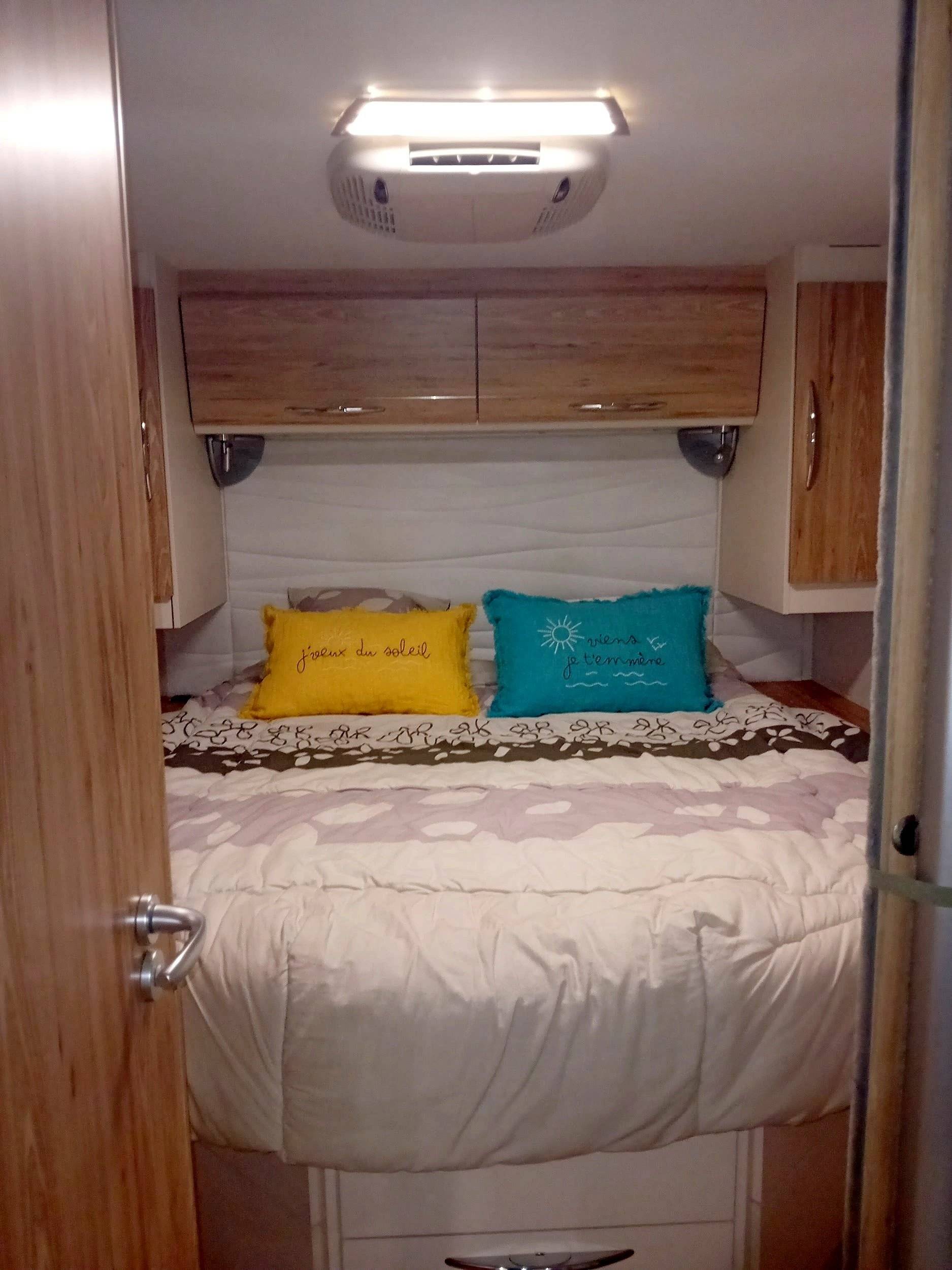 Bavaria T746 C Style