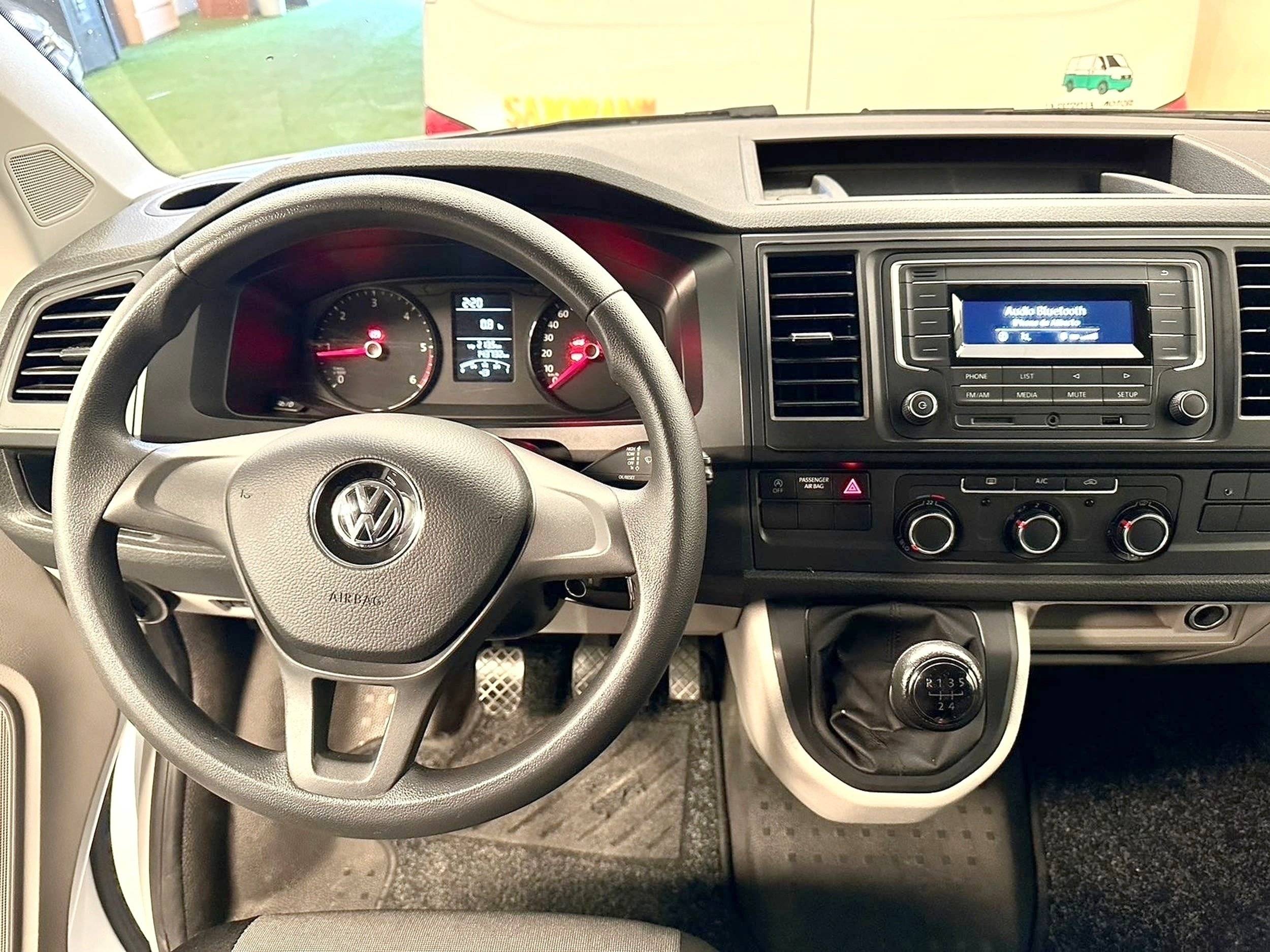 Volkswagen T6 2,0 l 102 ch
