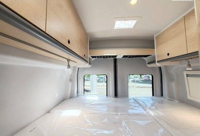 Sunlight Sunlight Cliff Adventure