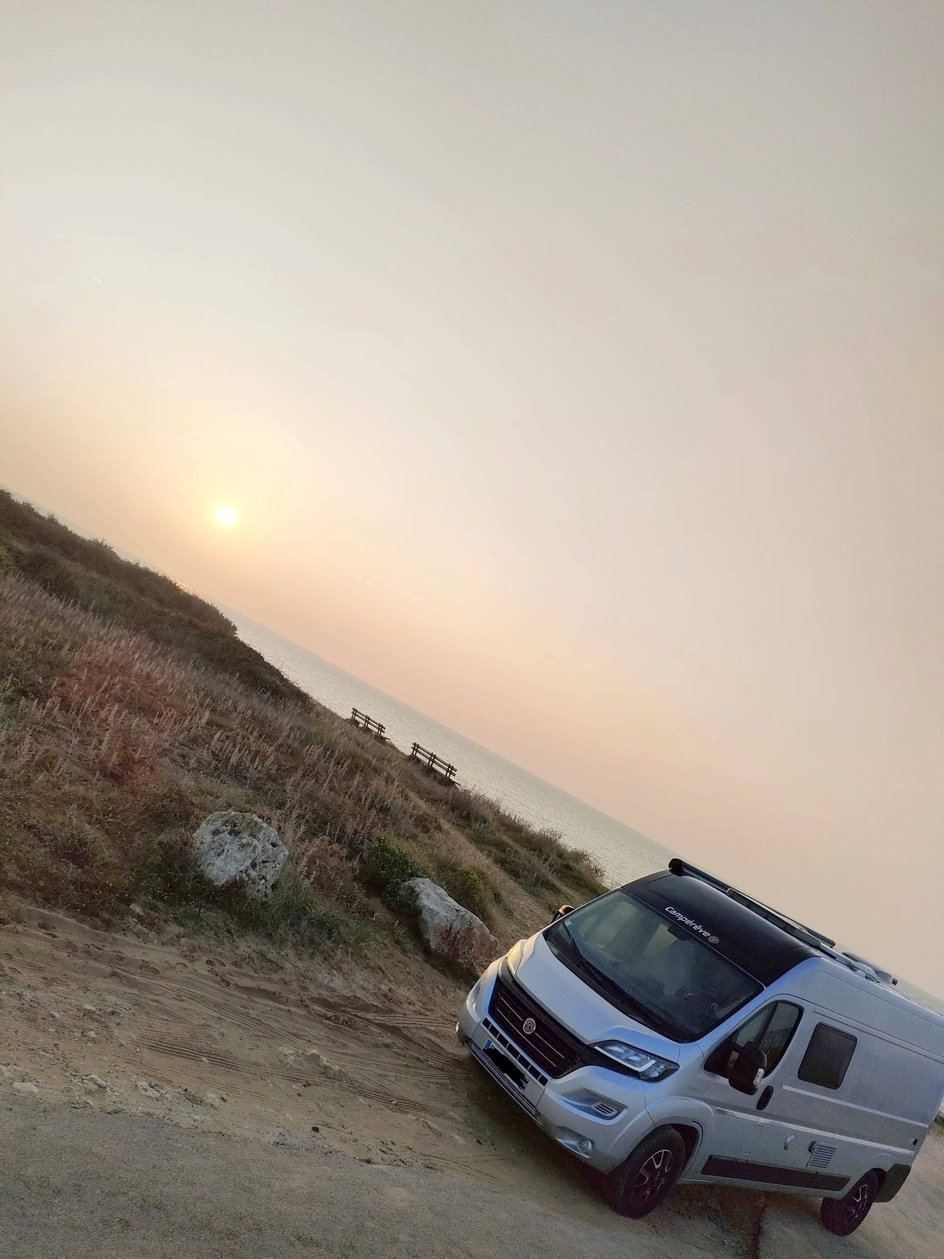 Campérêve 643 LIMITED