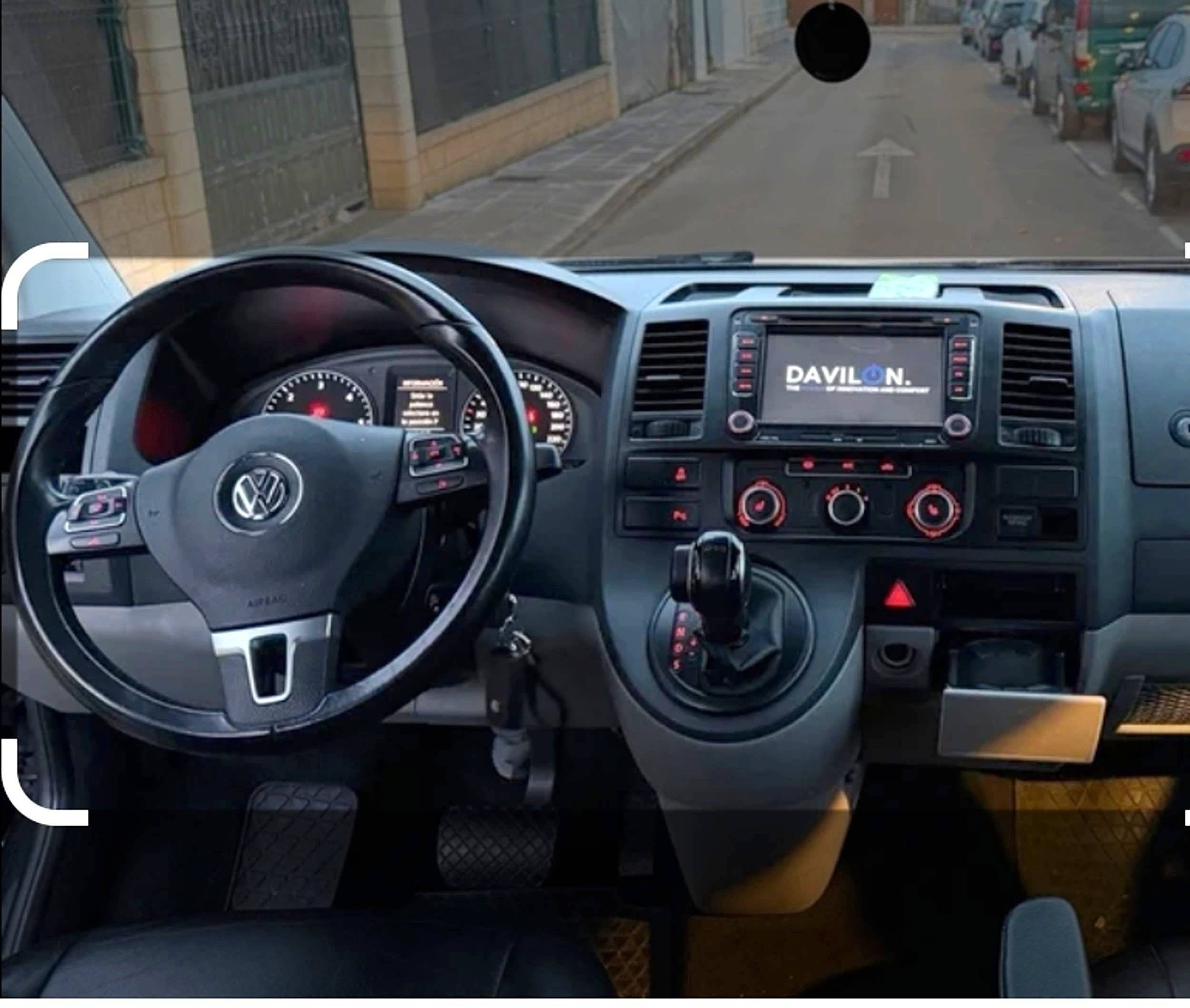 Volkswagen T5