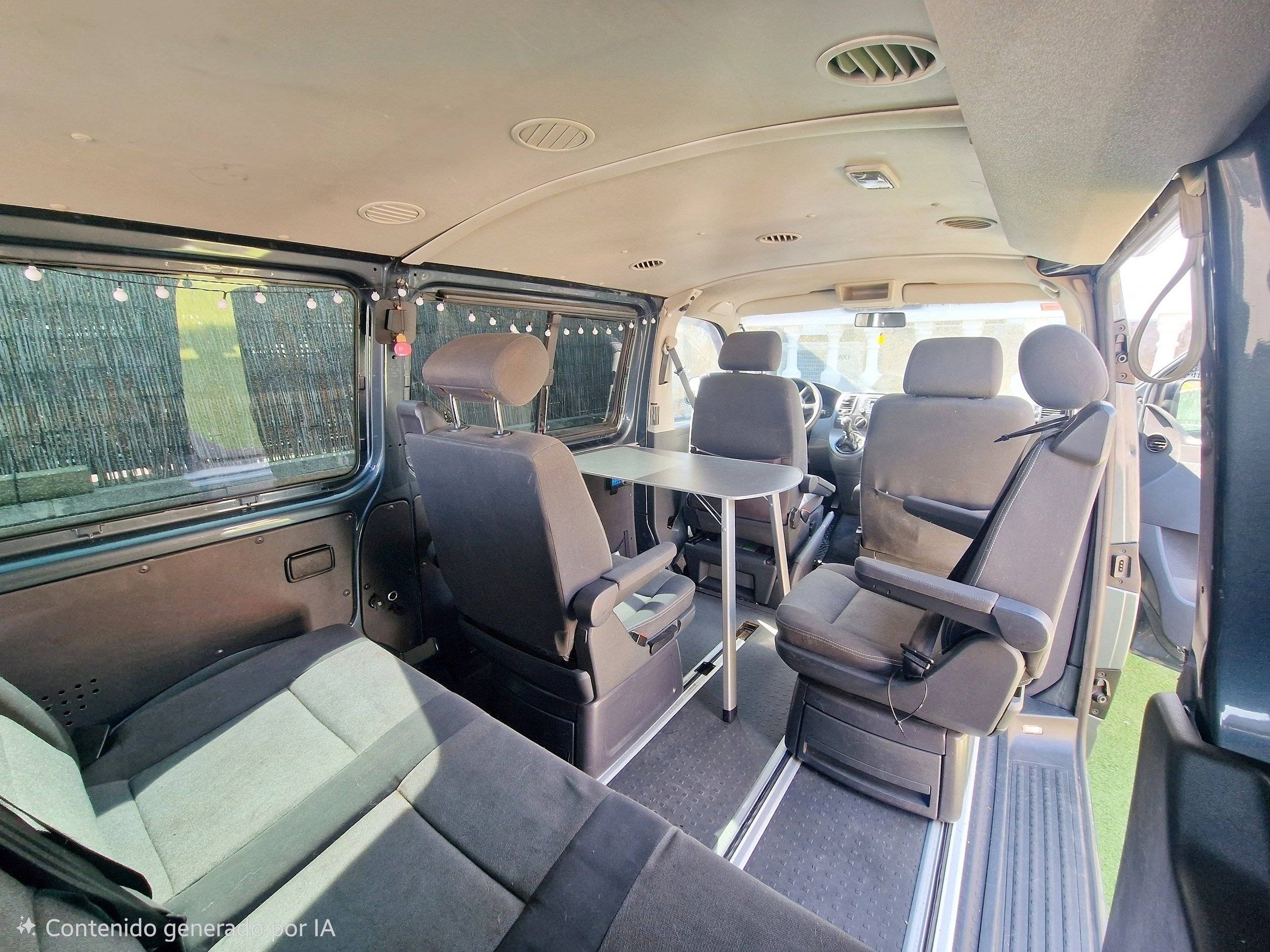 Dinette Volkswagen 2,5 l 130 ch - Yescapa