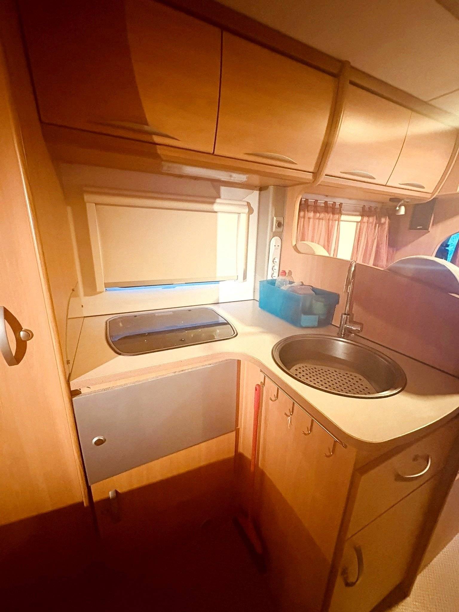 Comedor Fiat Pilote - Yescapa