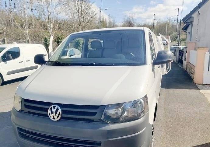 Volkswagen T5 2 l 102 ch