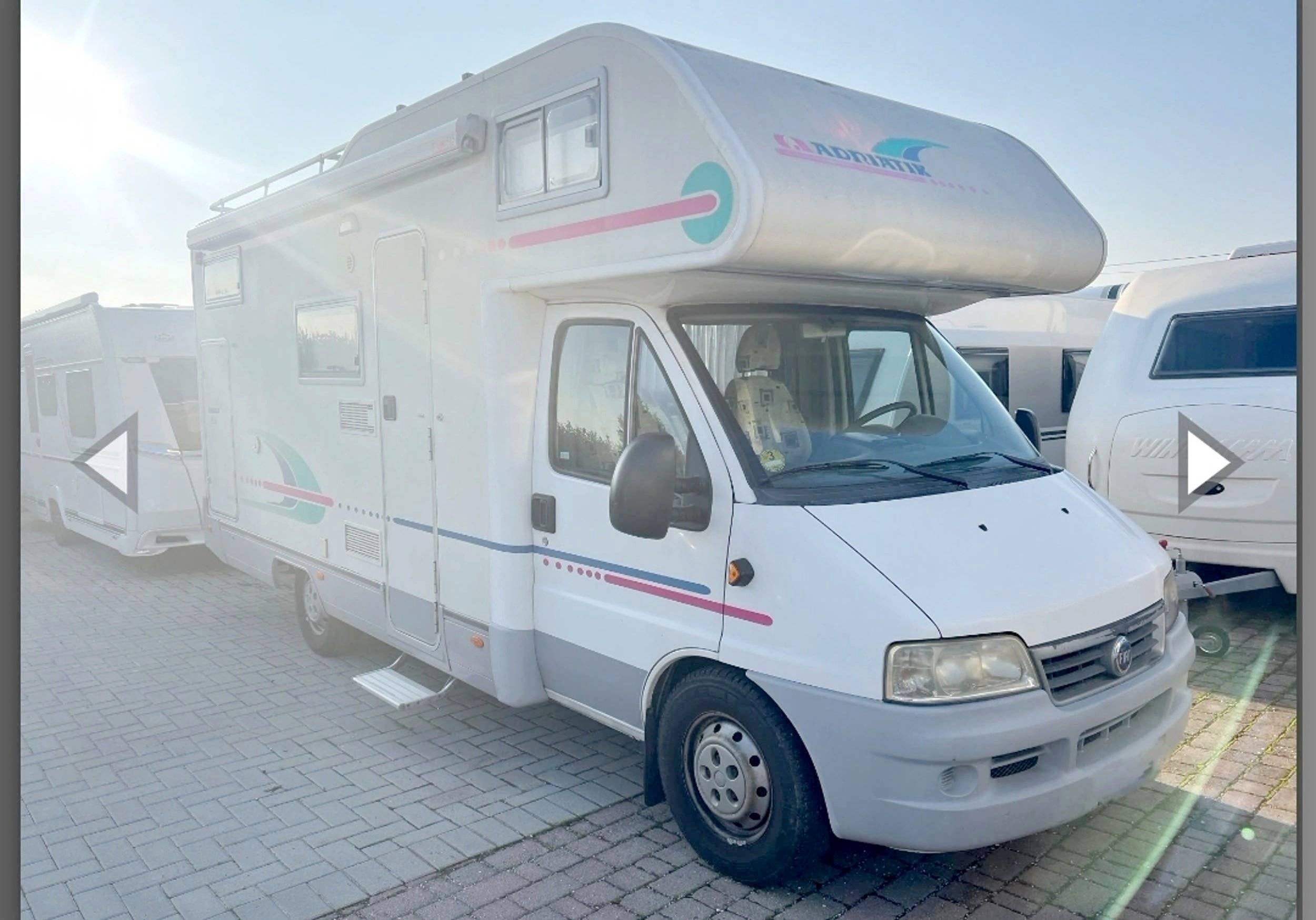 Front view from 3/4 Fiat Ducato 2.8 jtd - Yescapa