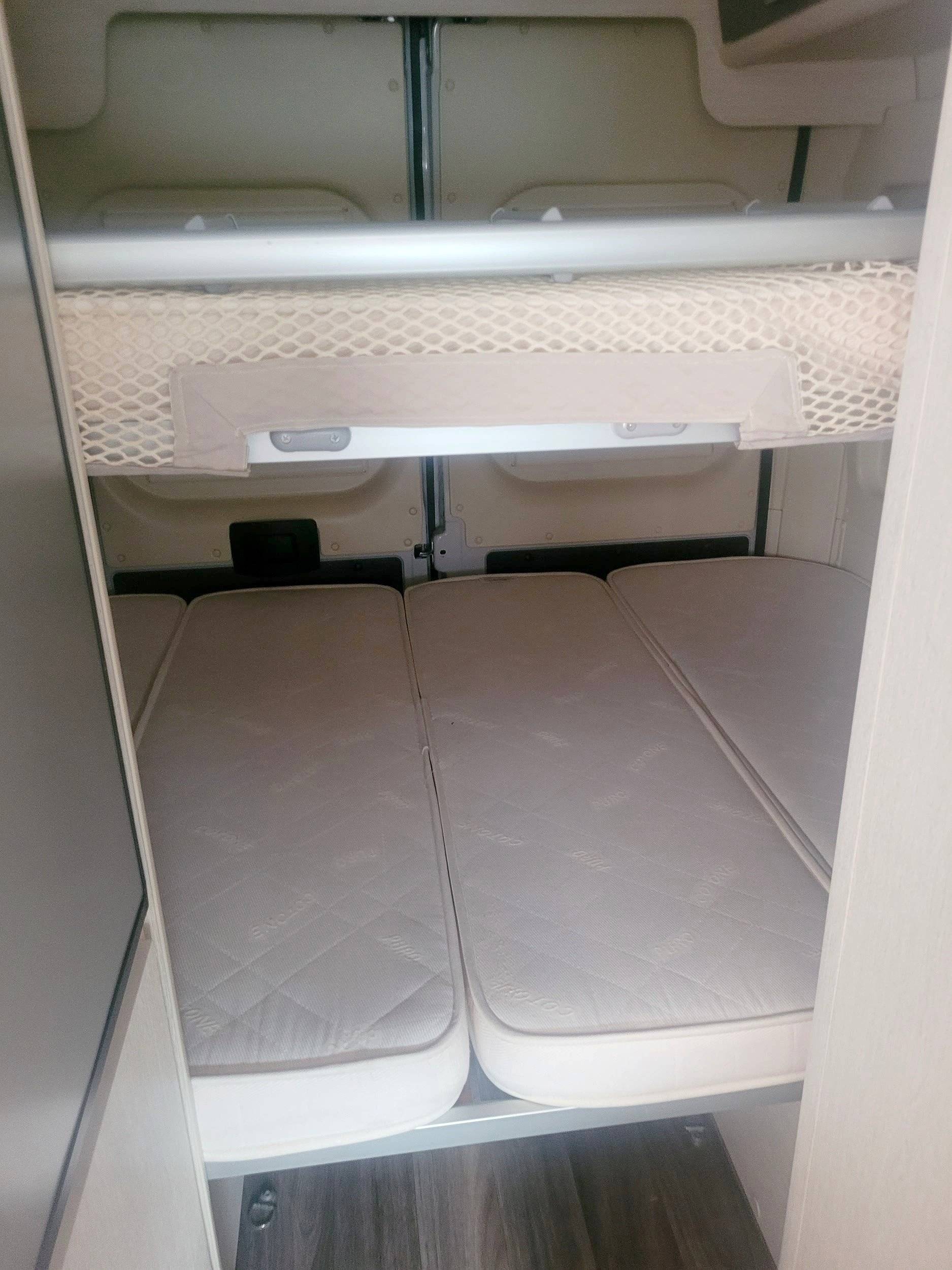 Berth Fiat Ducato 2,3 l Multijet 130 ch. - Yescapa