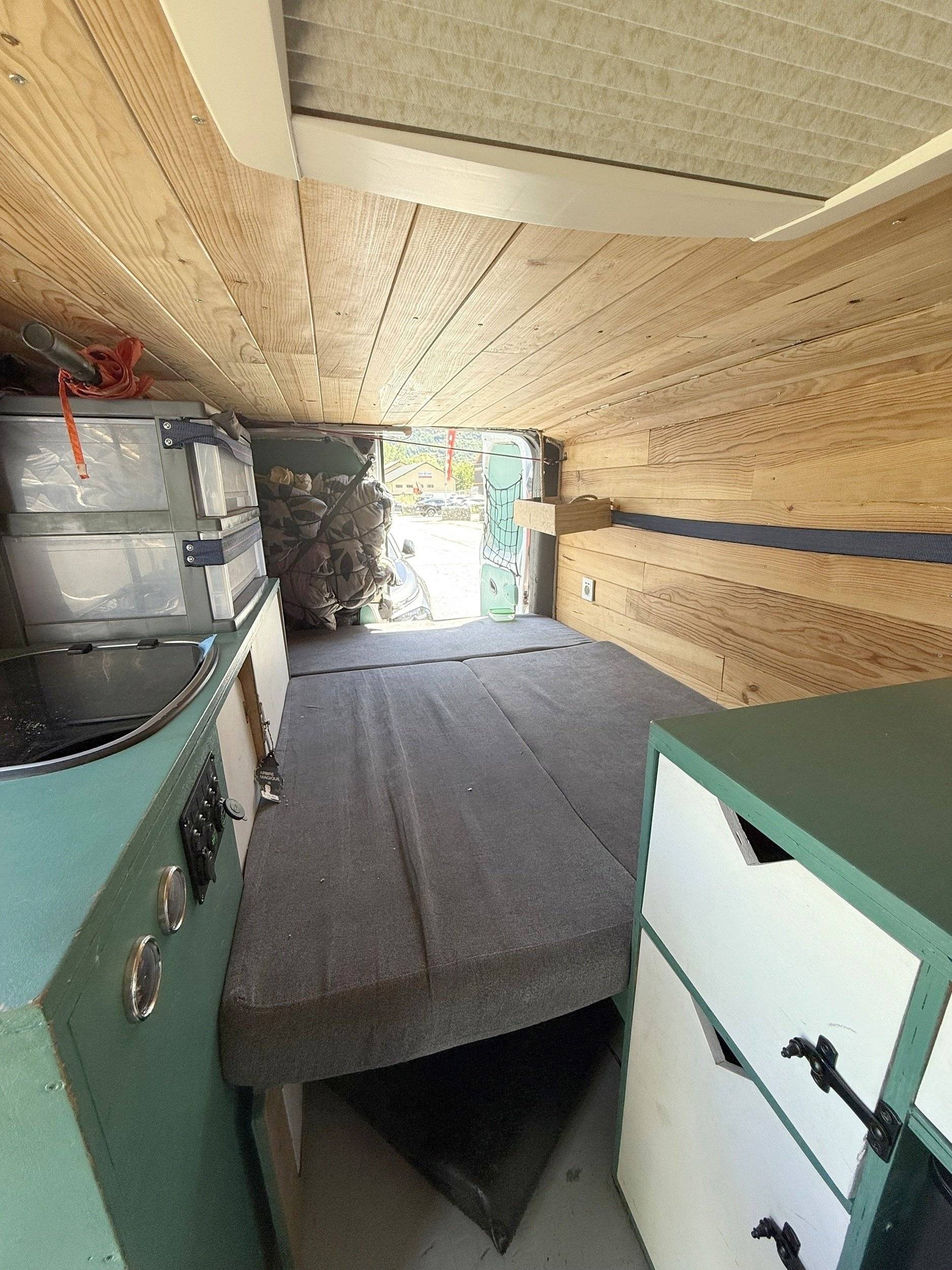 Dinette Renault - Yescapa