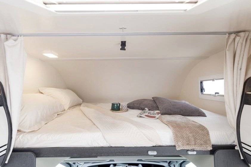 Berth Ford Transit 2,0 l 170 ch - Yescapa