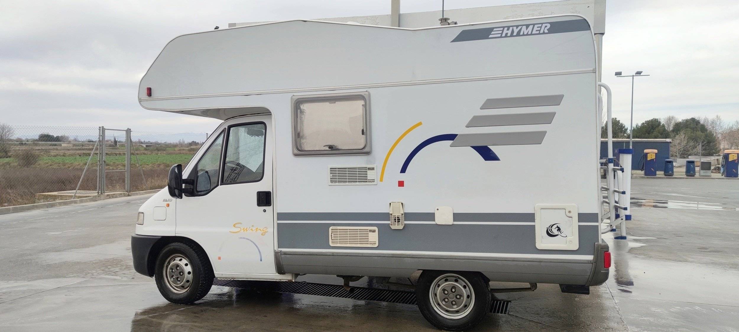 Hymer Campswing 594