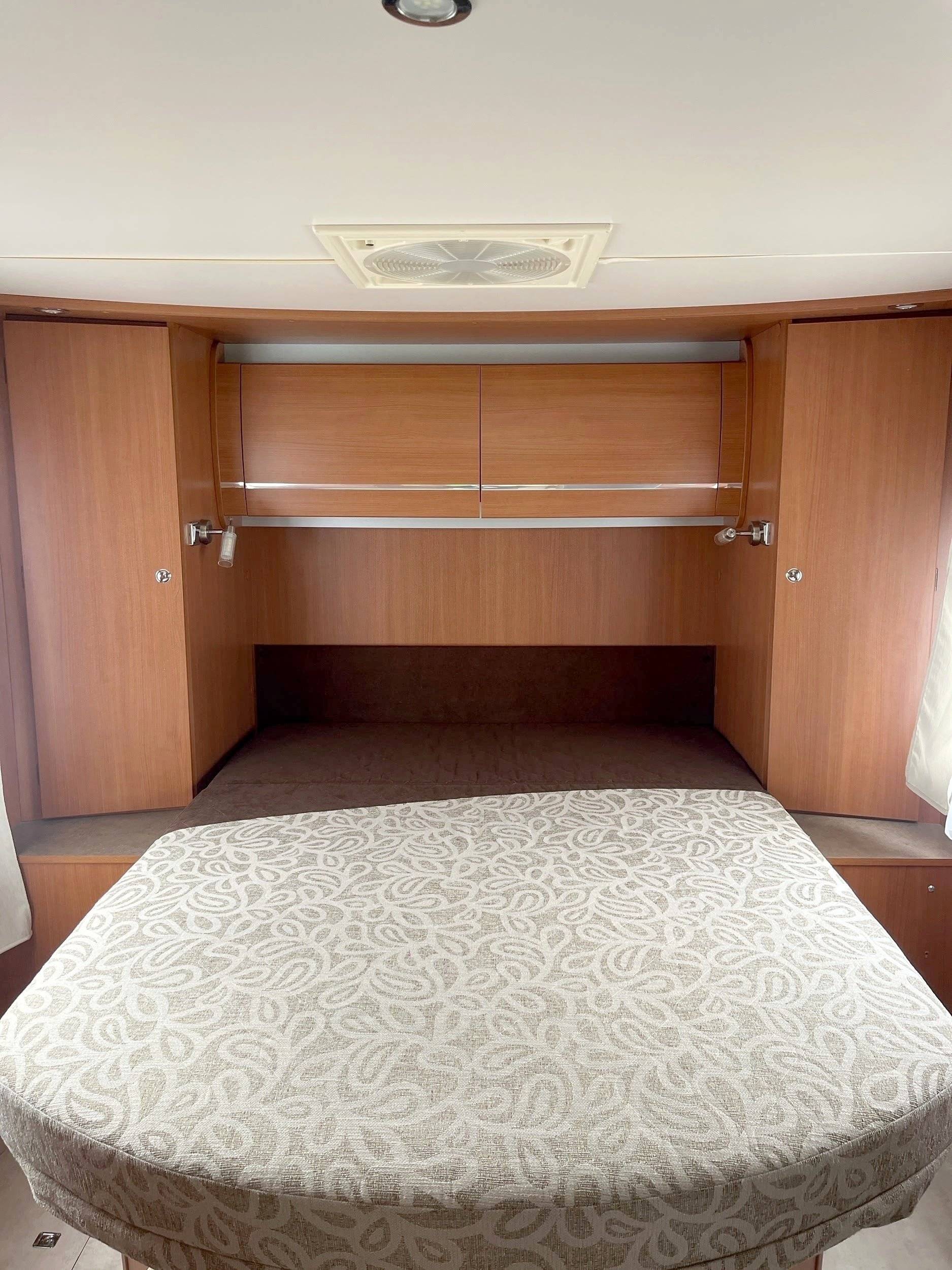 Berth Fiat Ducato 2,3 l 130 ch. - Yescapa