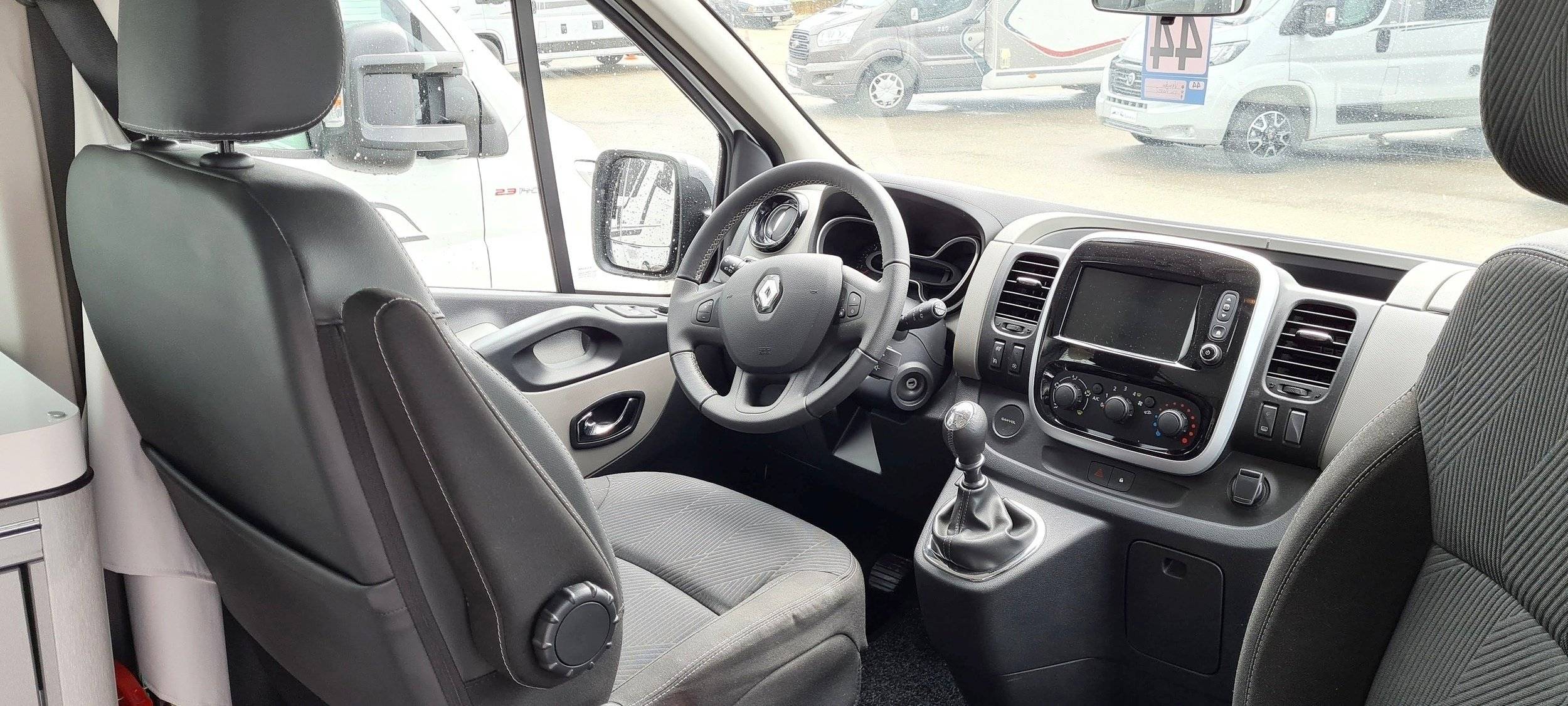 Kitchen Renault trafic - Yescapa