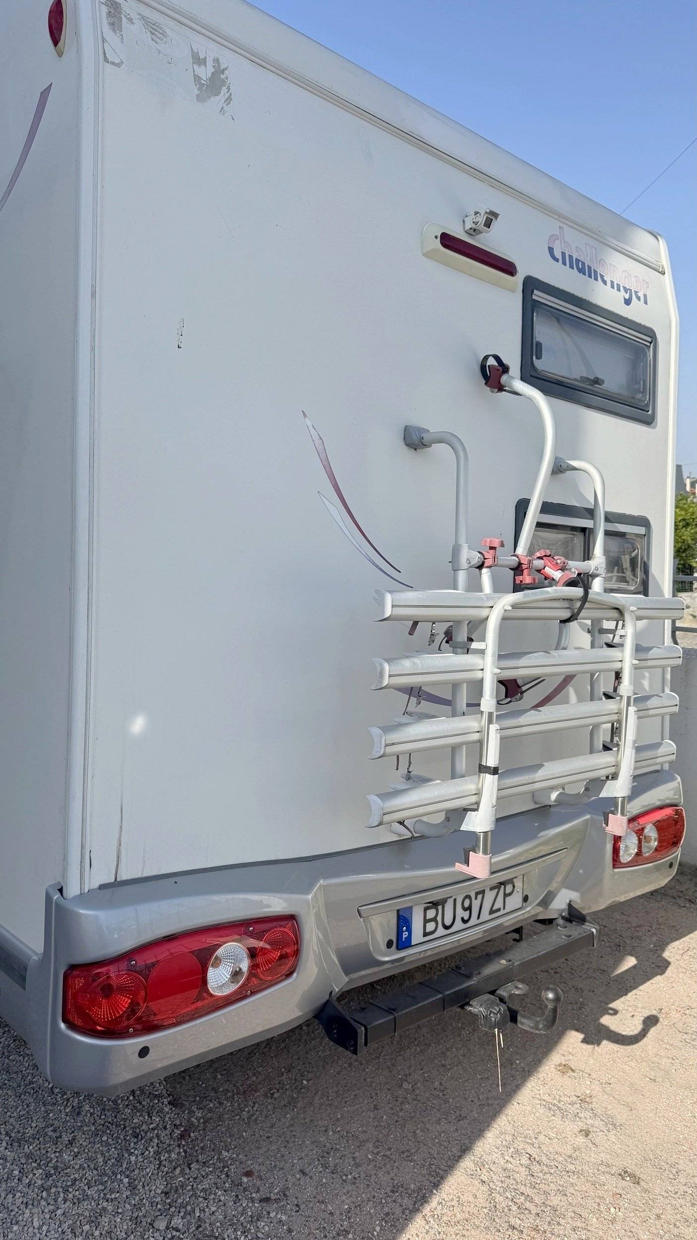 Challenger Transit 2,2 l 140 ch