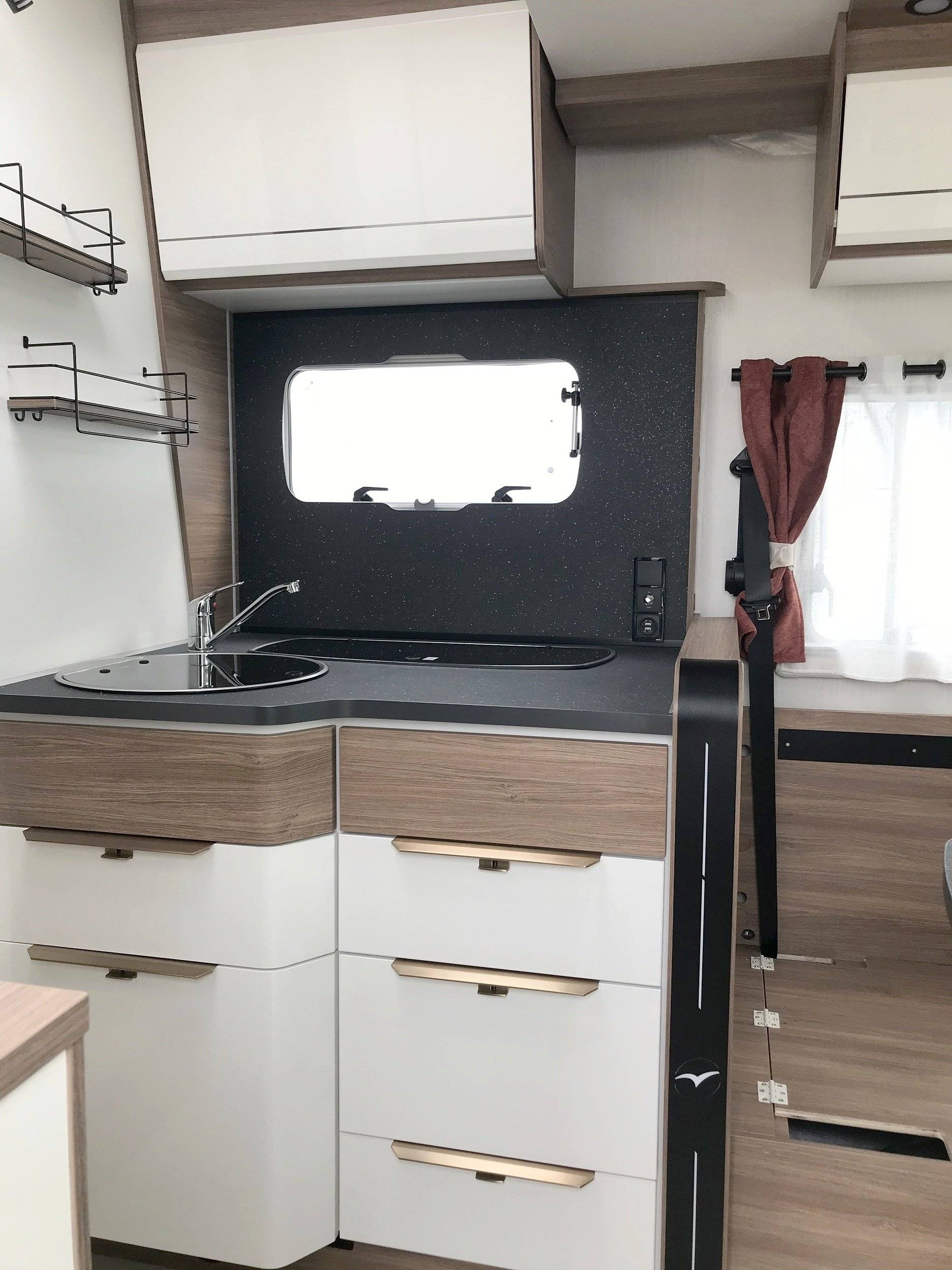 Pilote P746 ESSENTIEL