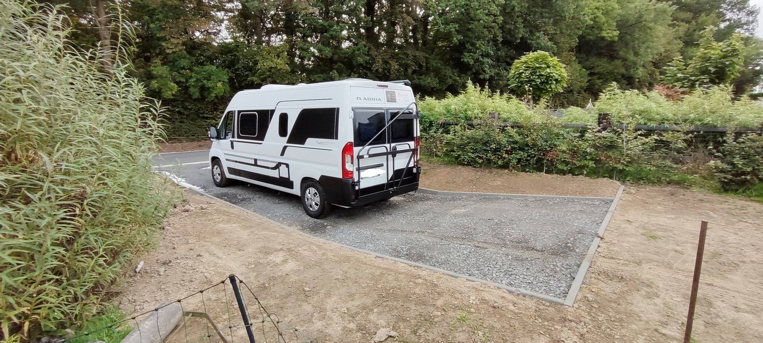 Adria Adria Twin PLUS 600 SPB Family