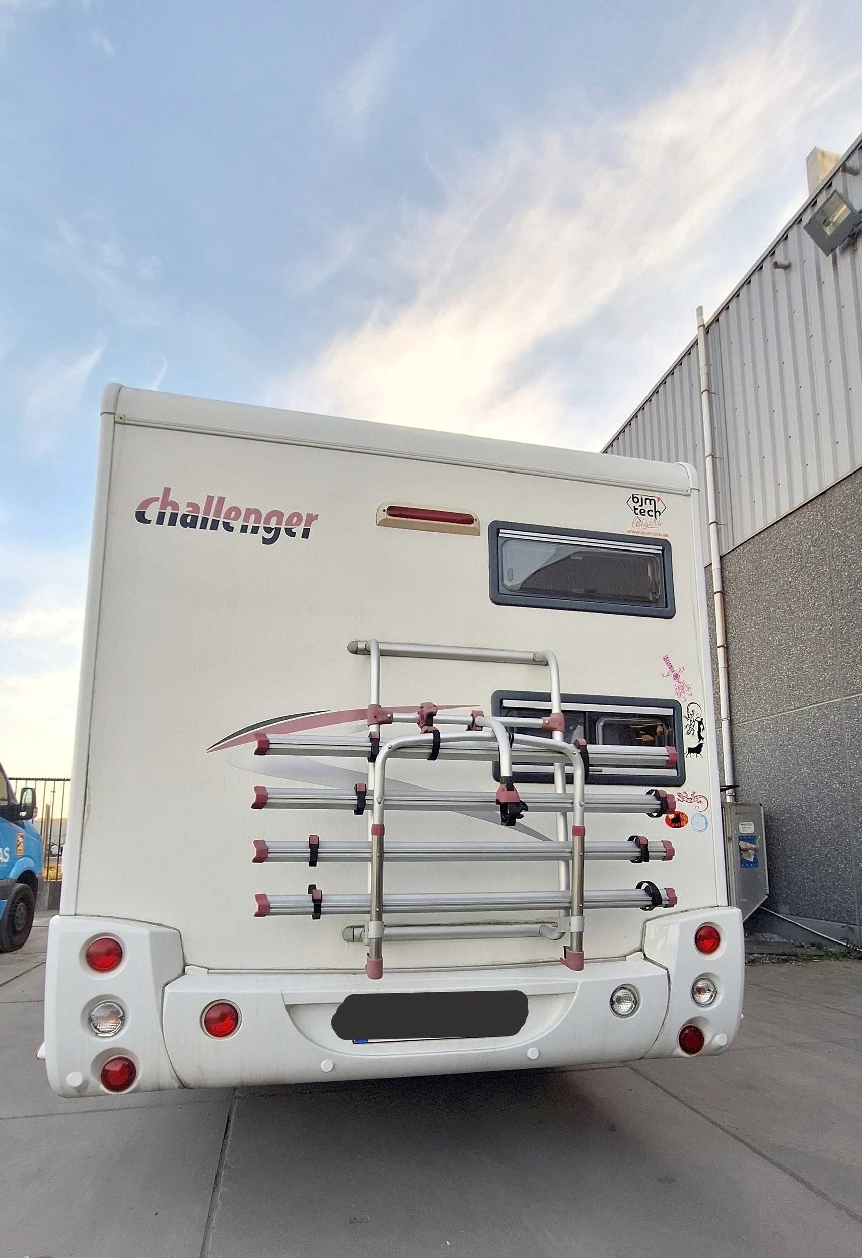 Challenger GENESIS 43