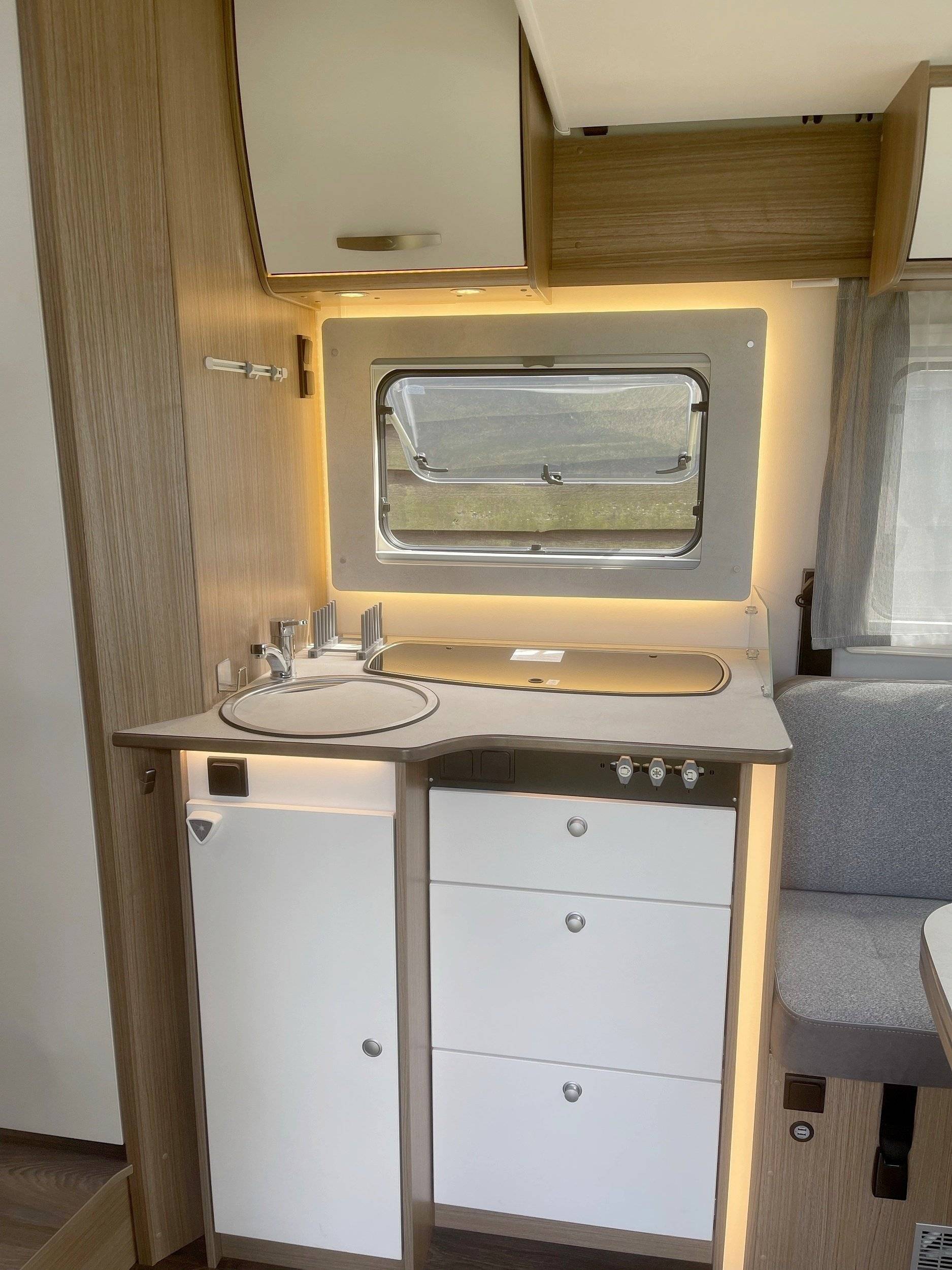 Carado Jumper 1,6 l Blue HDI 95 ch