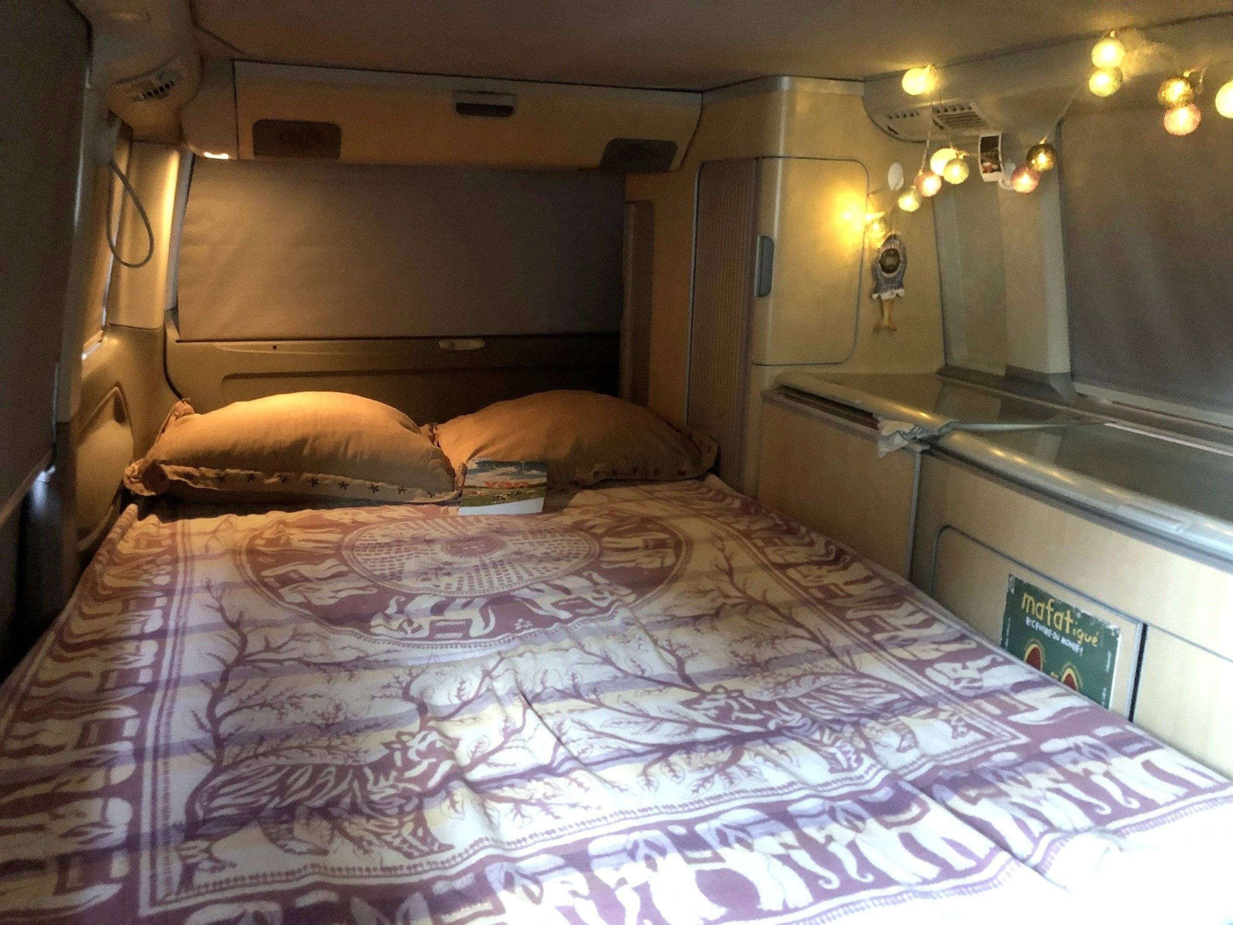 Schlafplätze Volkswagen VOLKSWAGEN CALIFORNIA - Yescapa