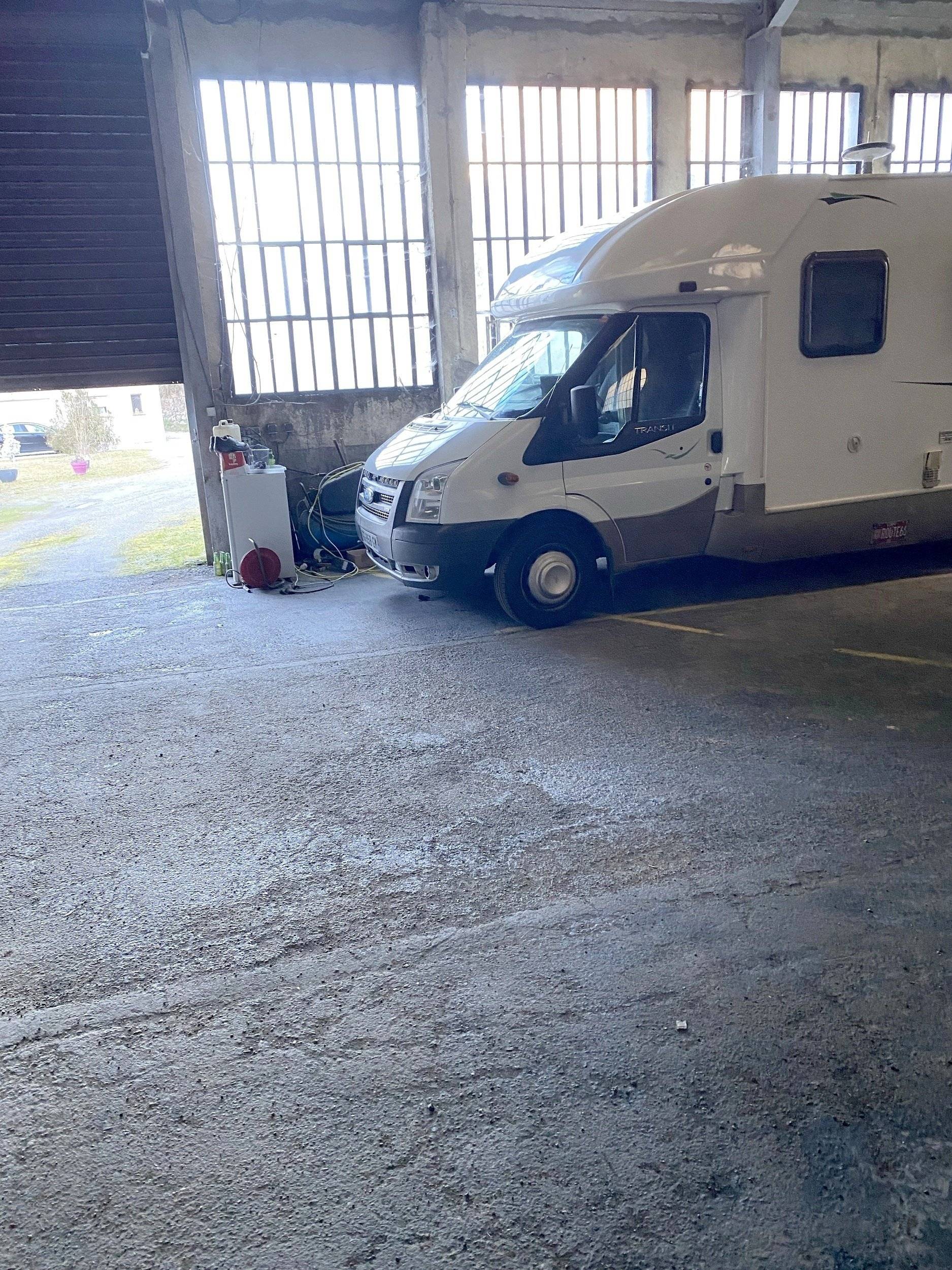 Eura Mobil Transit 2,4 l TDCi 140 ch.