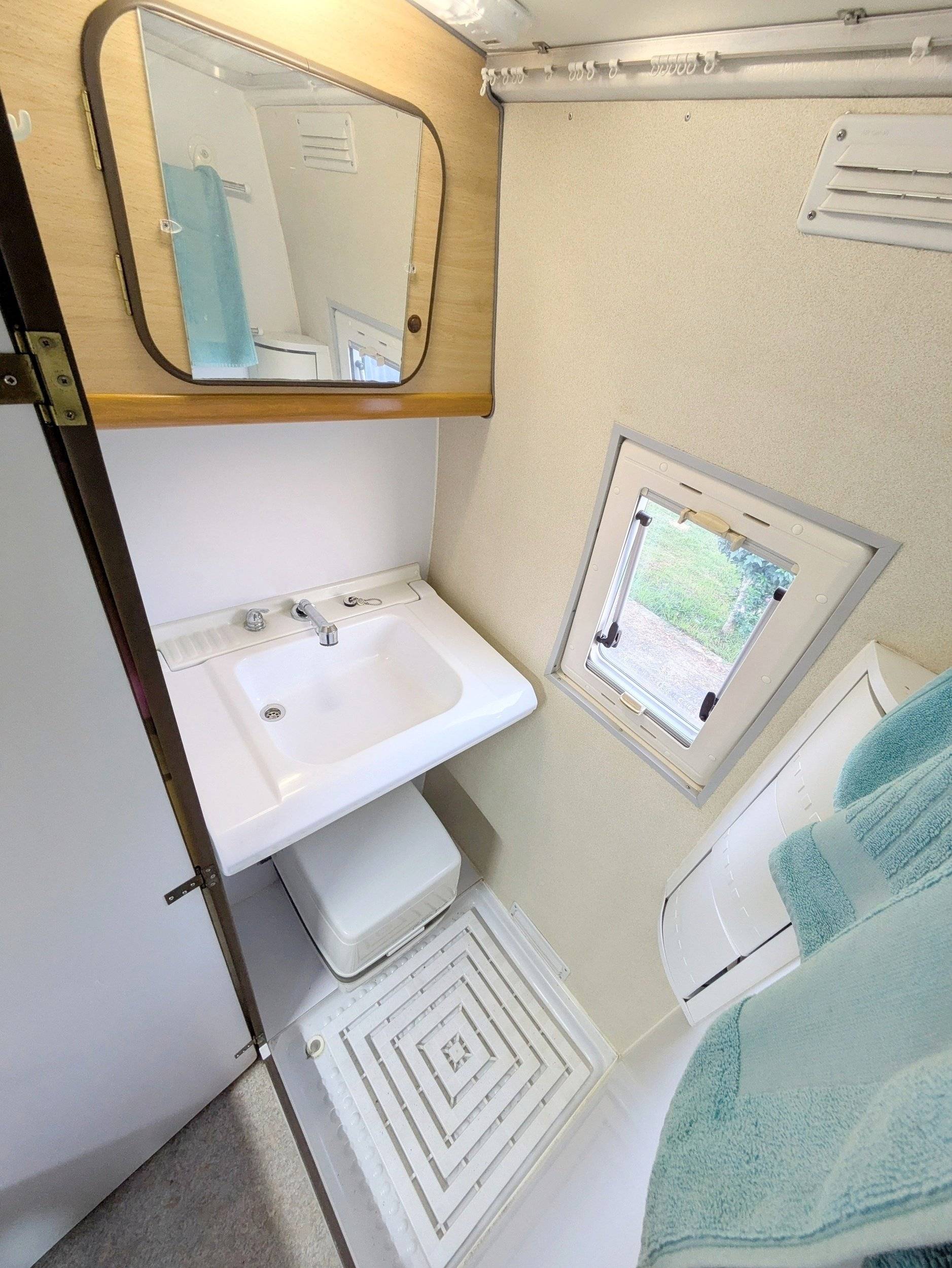 Campérêve Master 2,5 l dCi 100 ch.