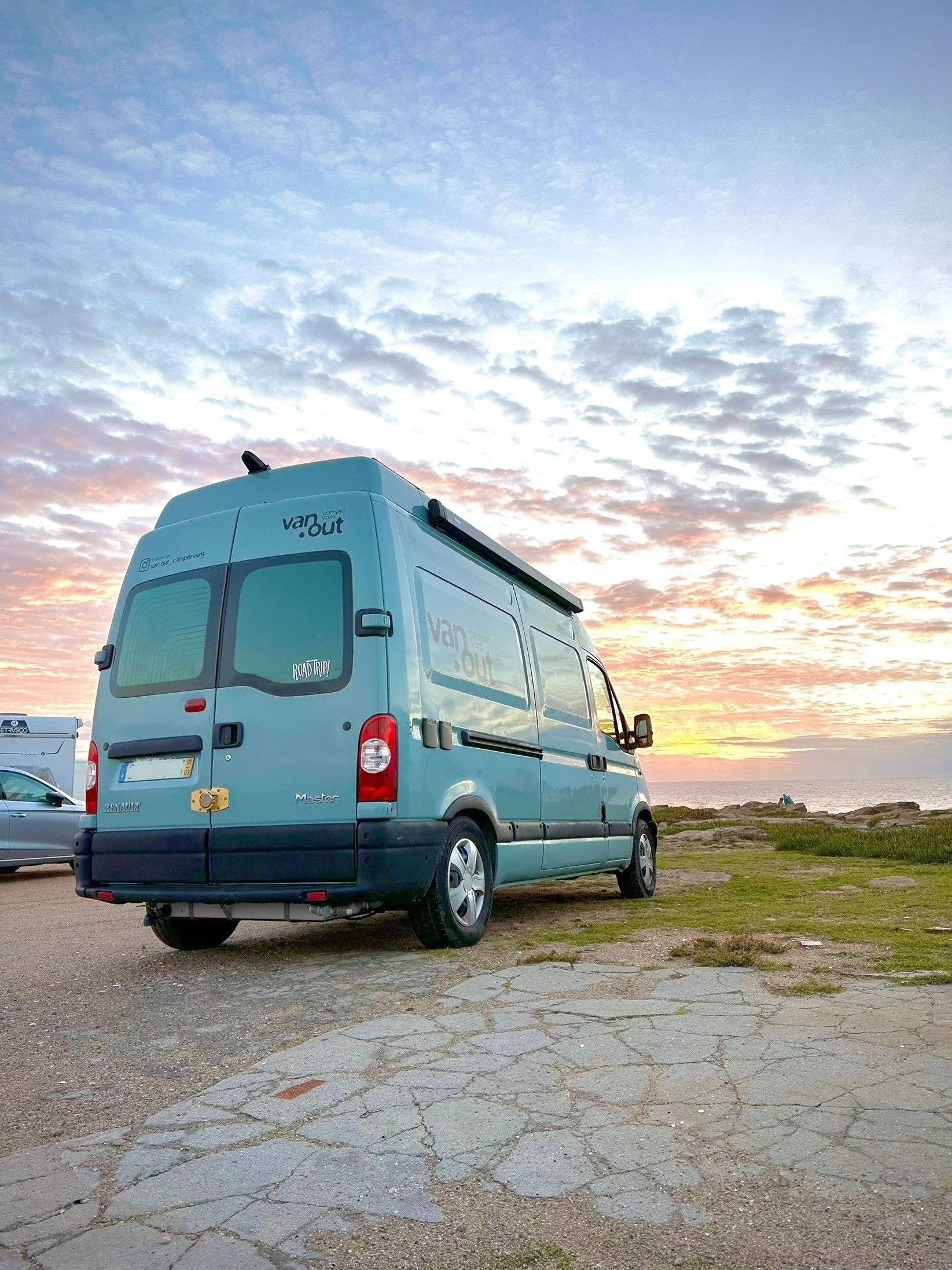 van.out Renault Master
