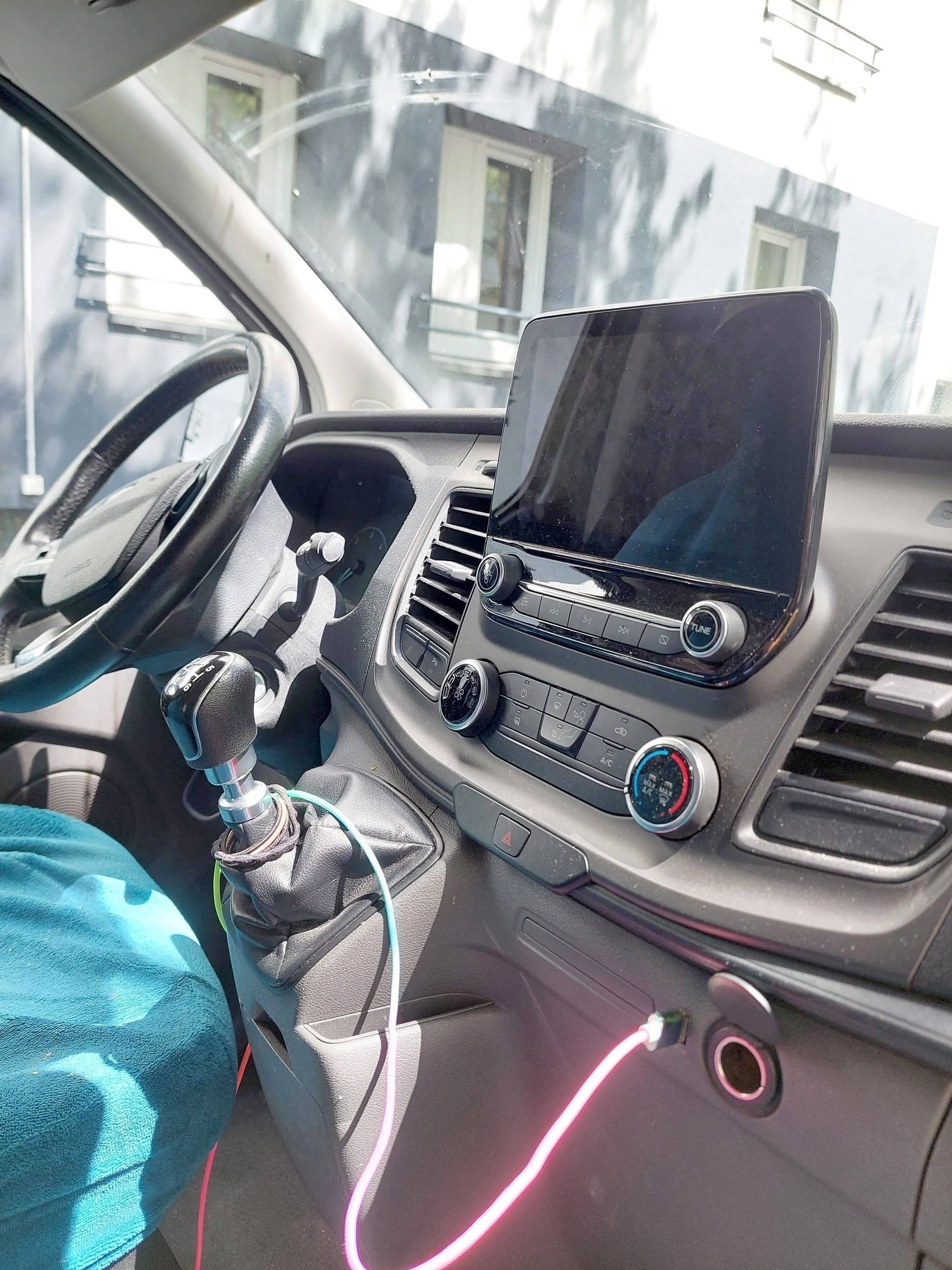 Ford Custom 2,0 l 130 ch