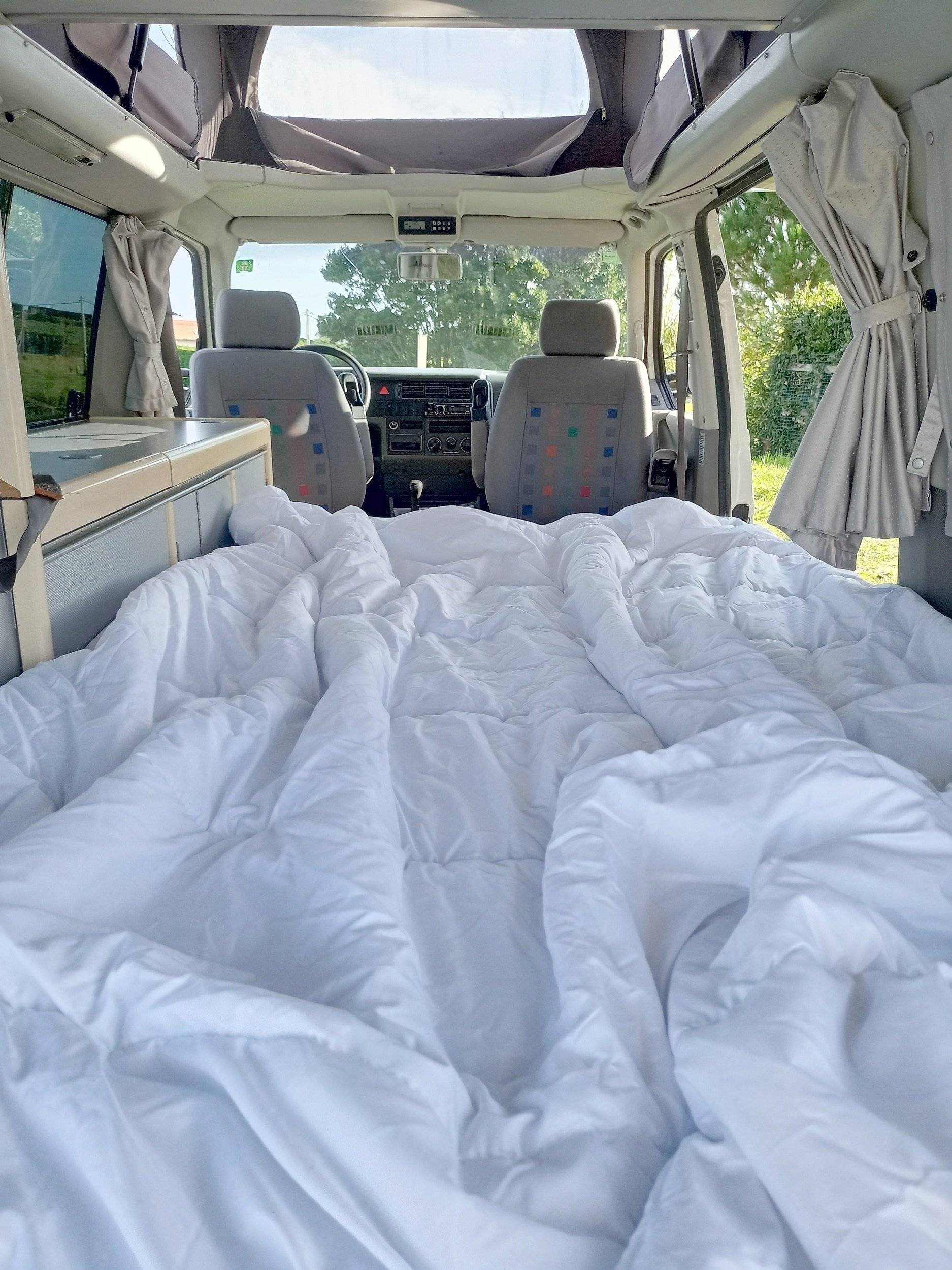 Volkswagen California Coach