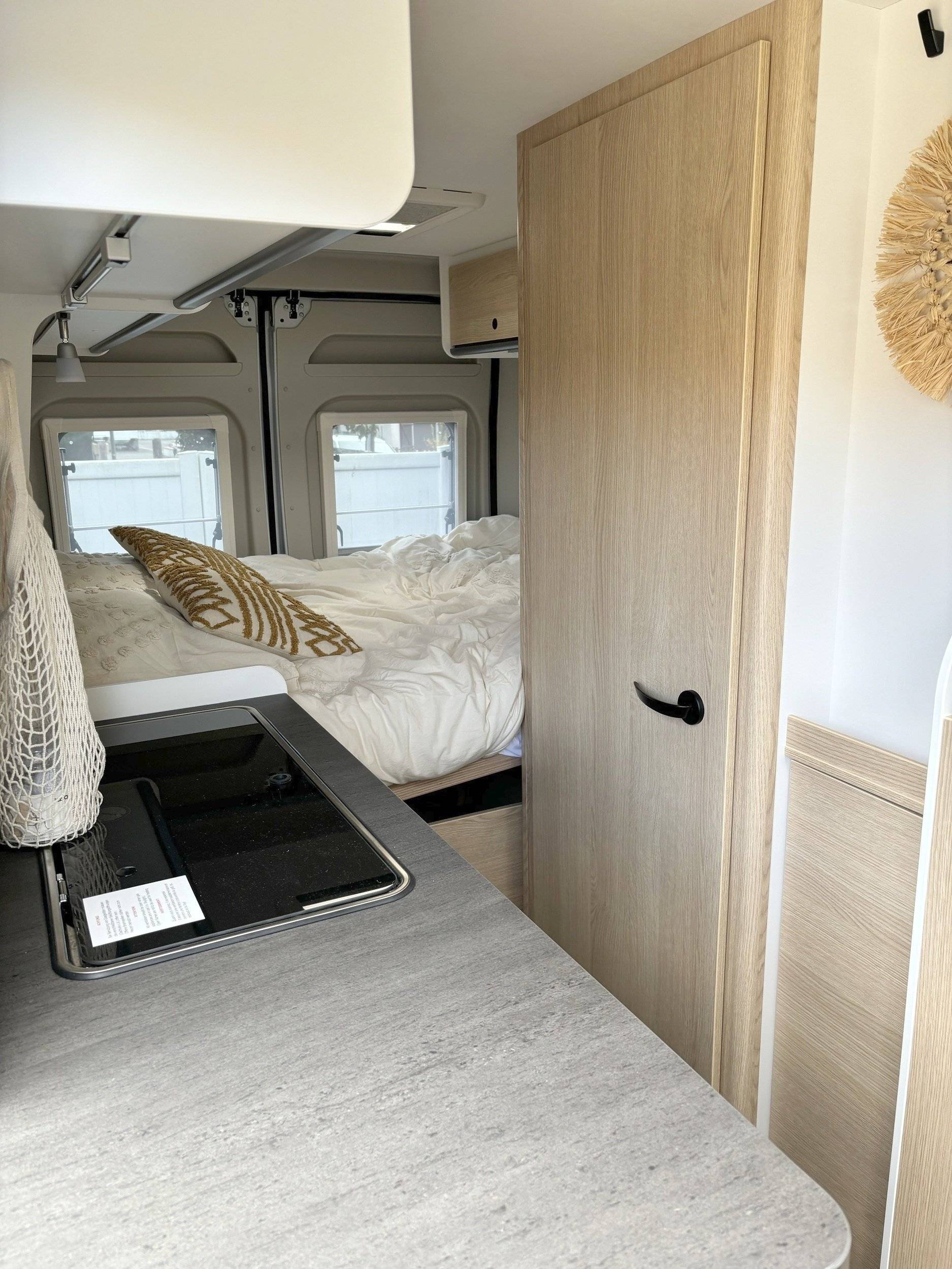 Kitchen Peugeot Boxer - Yescapa