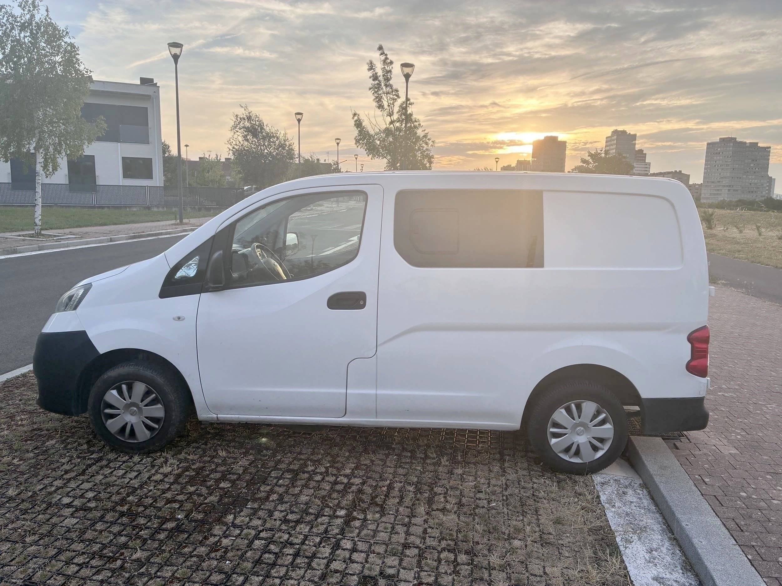 Nissan NV200
