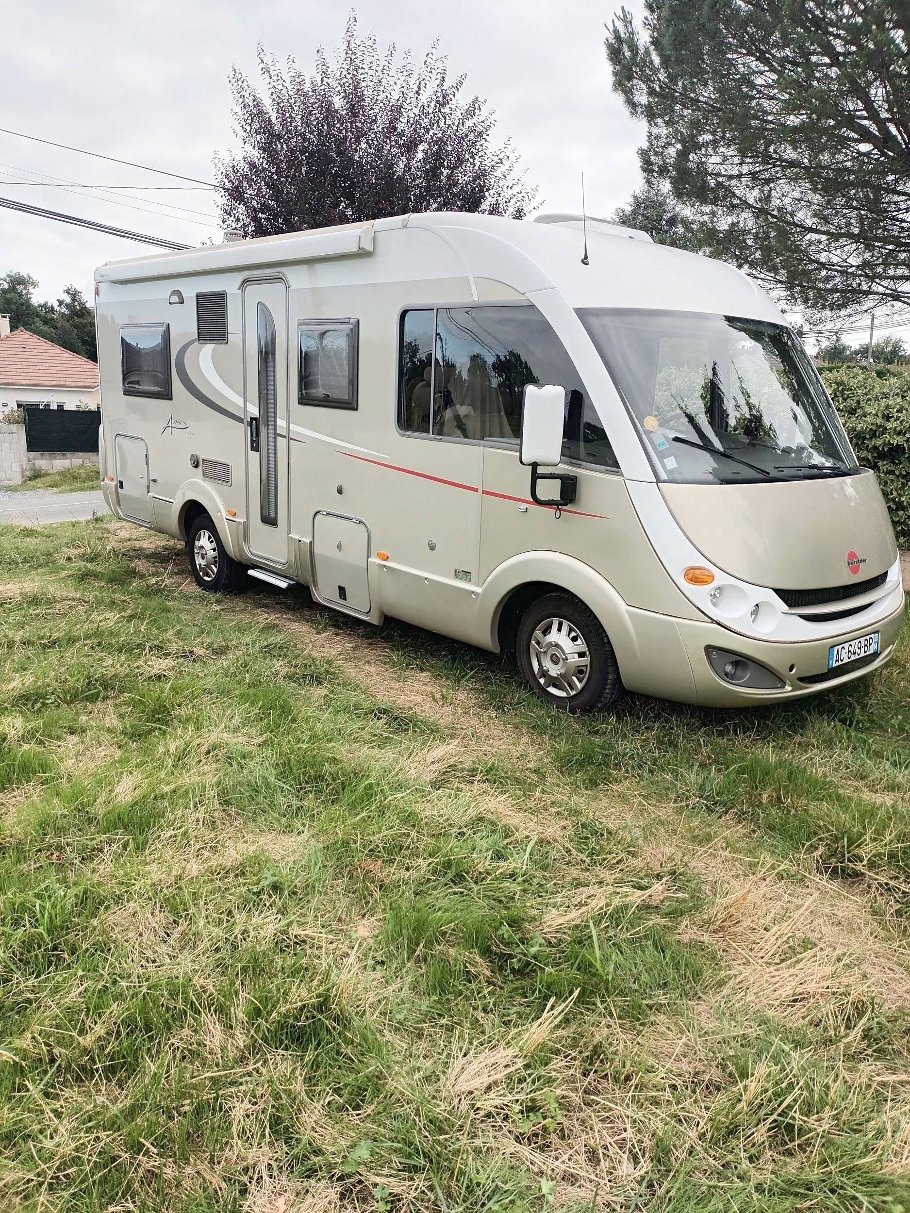 Bürstner Aviano 684