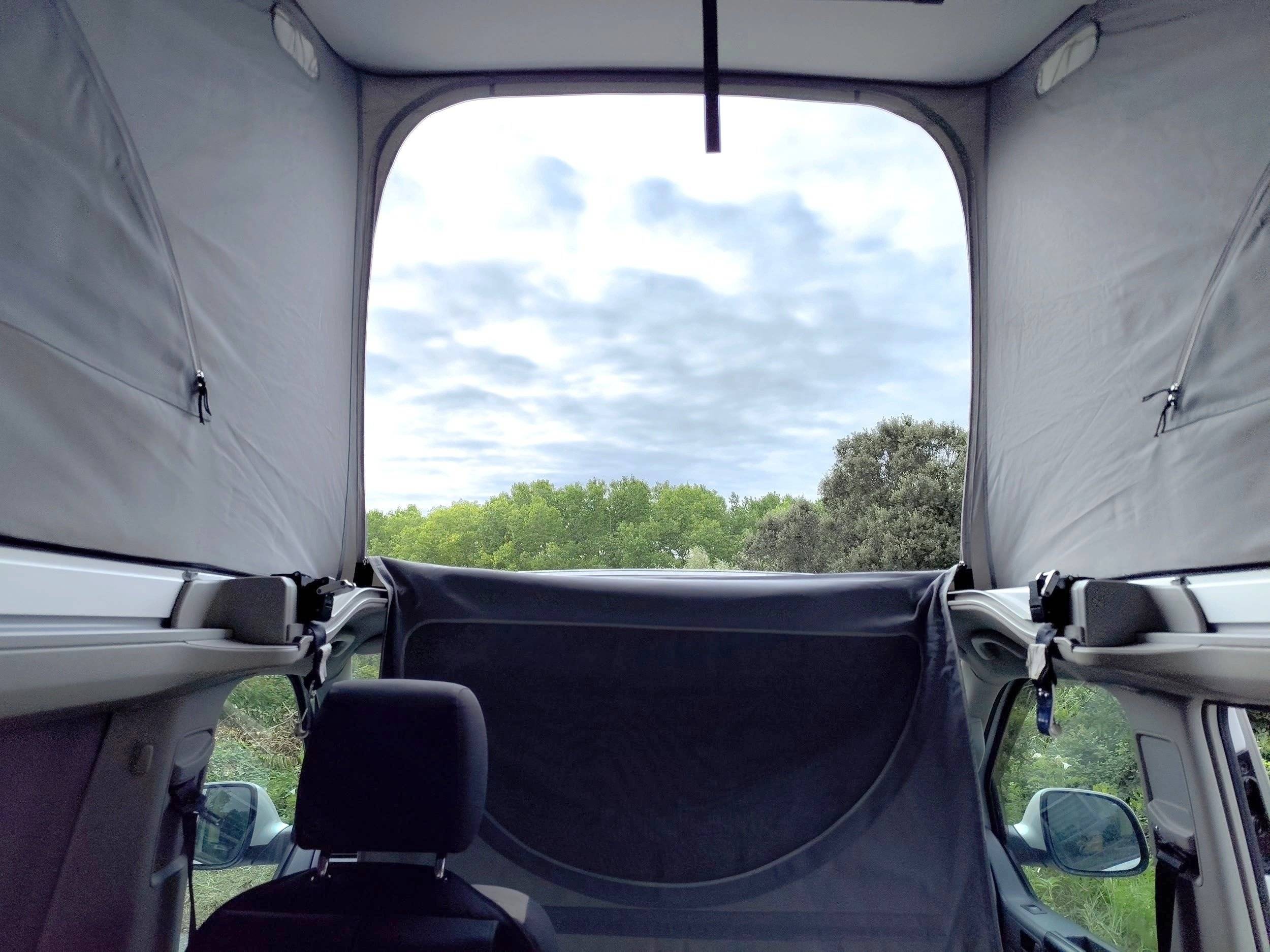 Volkswagen California Beach