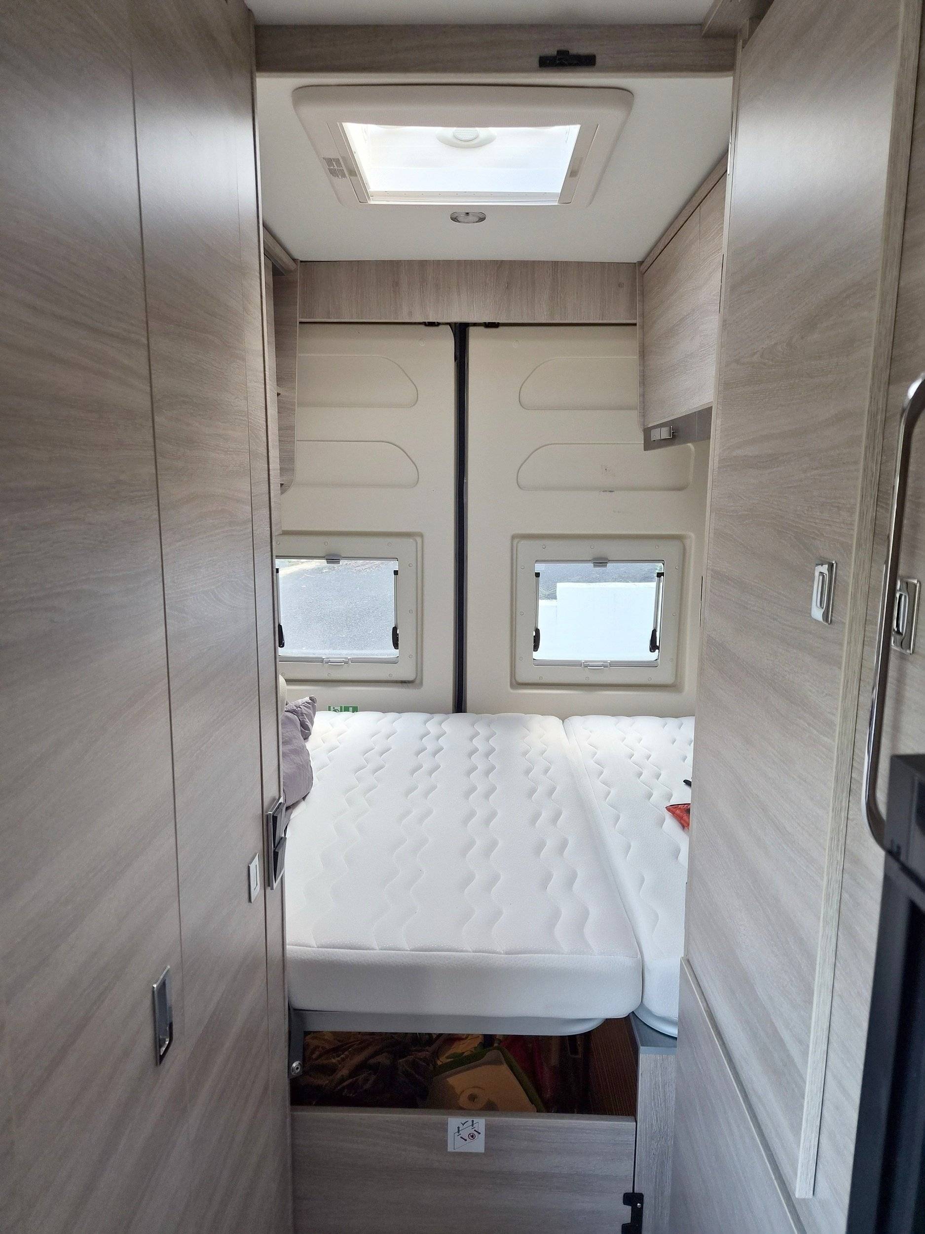 Berth Fiat ducato 2.2 140cv - Yescapa