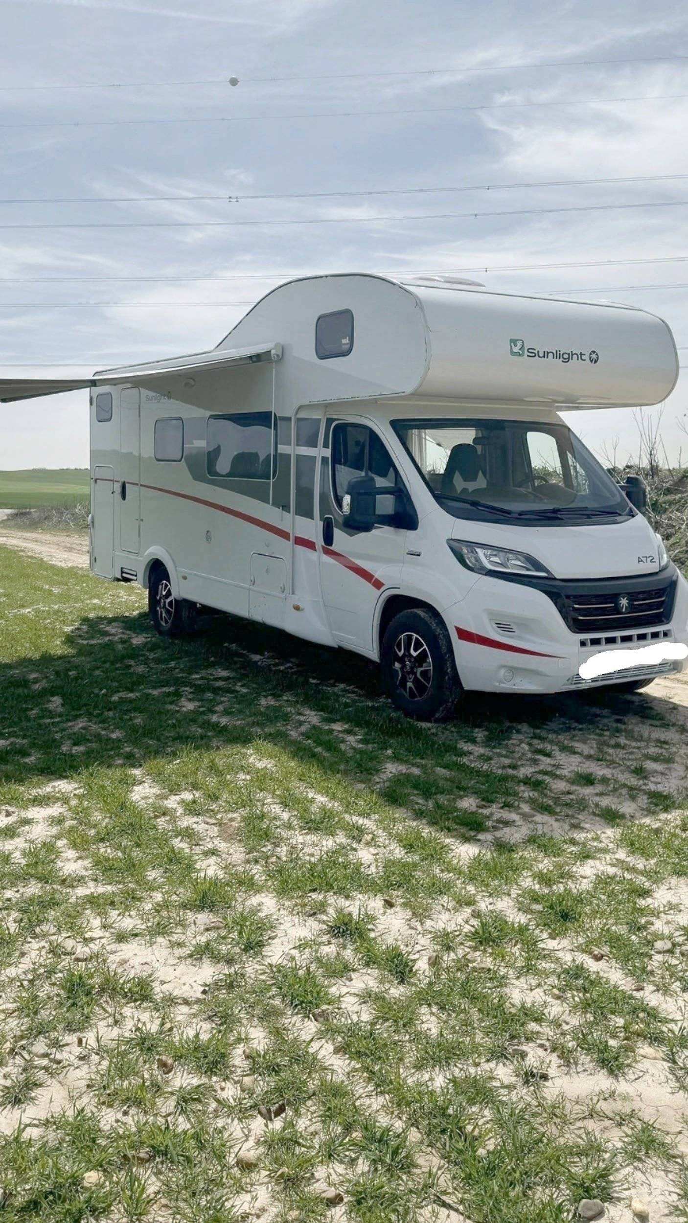Camper Track DUCATO CAMPER VAN