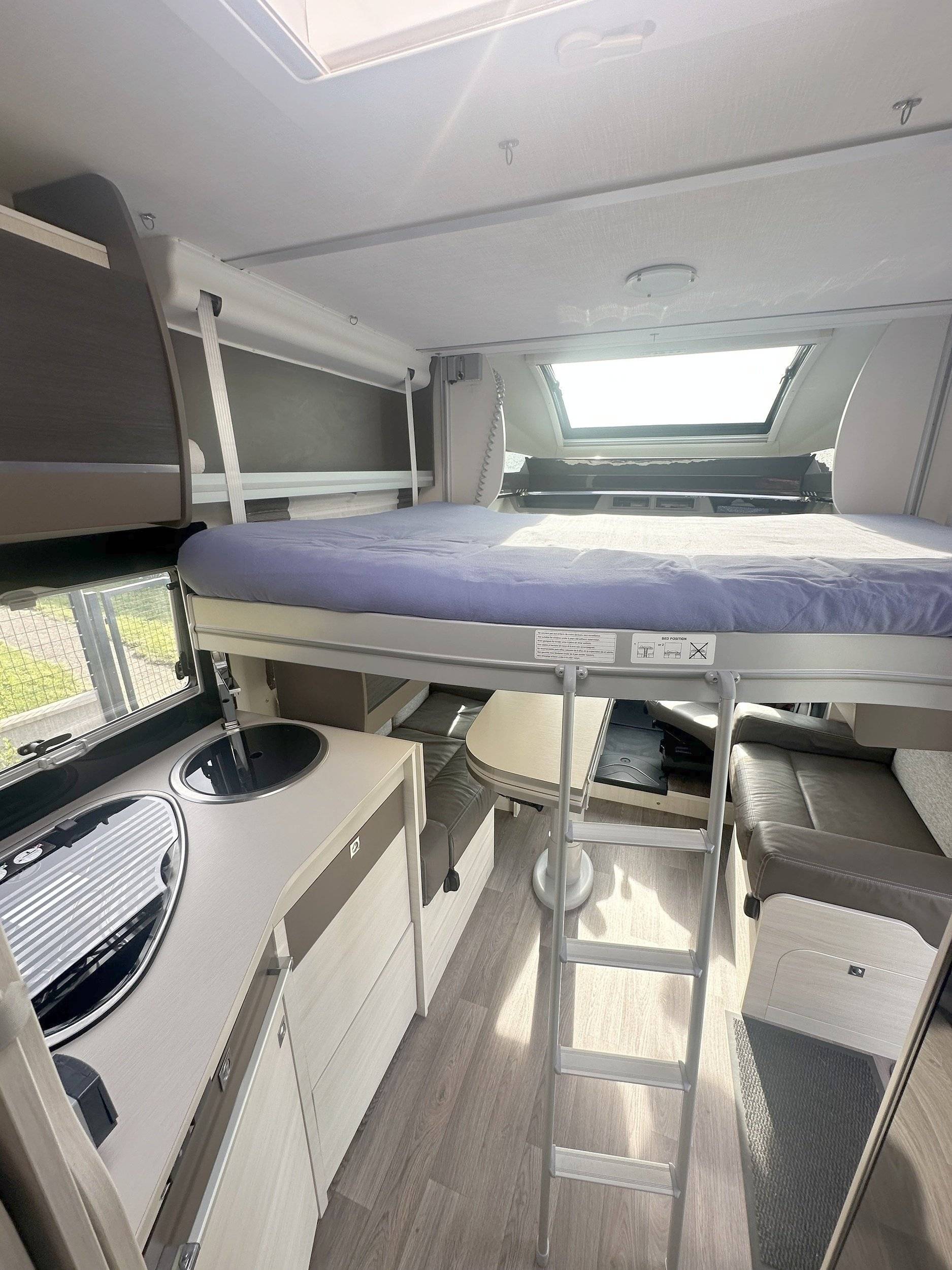 Challenger ford transit