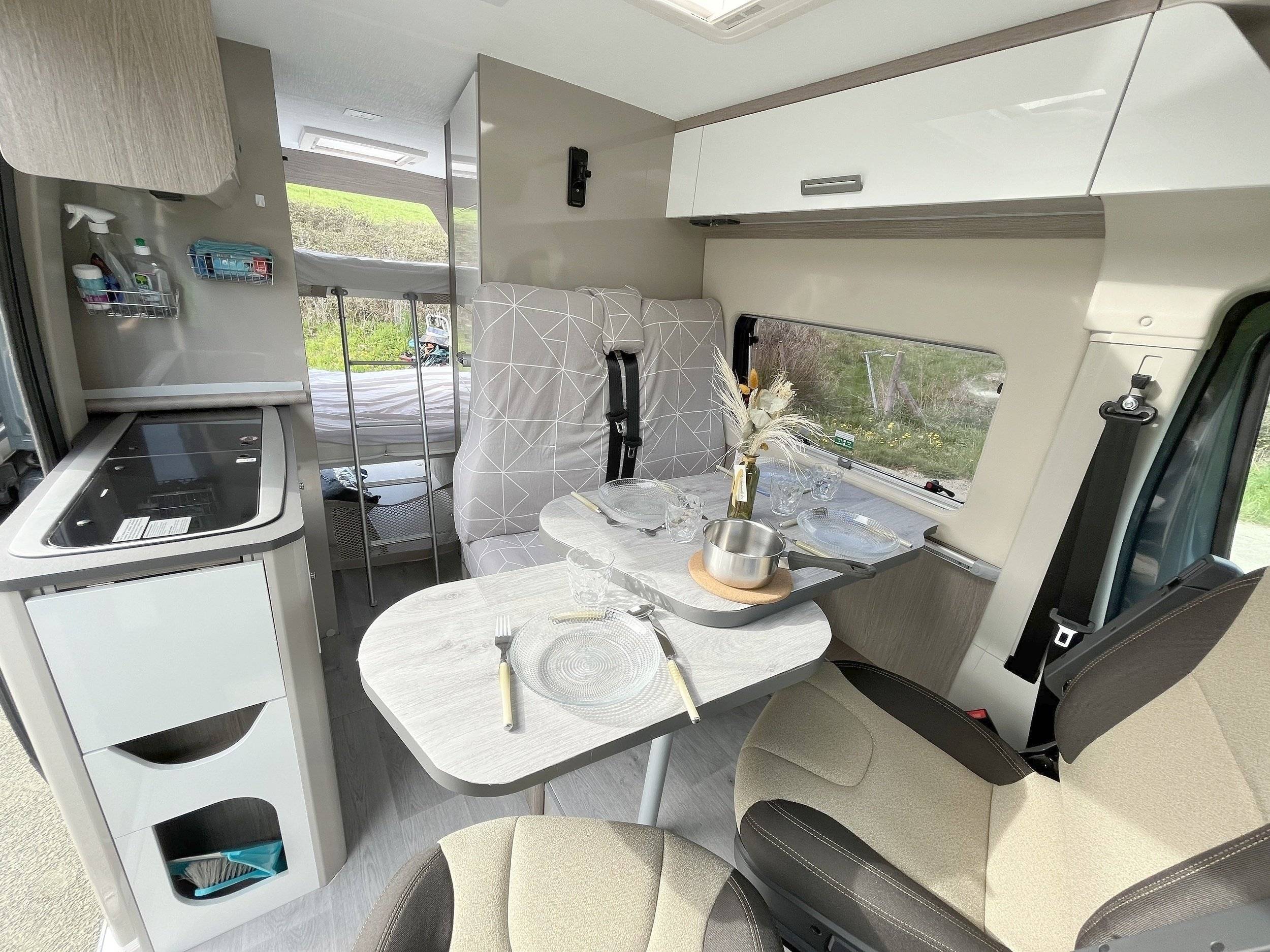 Chausson V594 MAX ROADLINE VIP