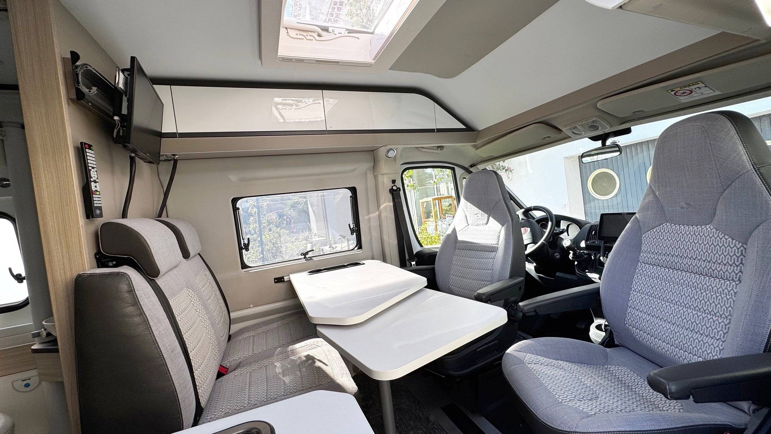 Adria Adria Twin PLUS 600 SPB Family