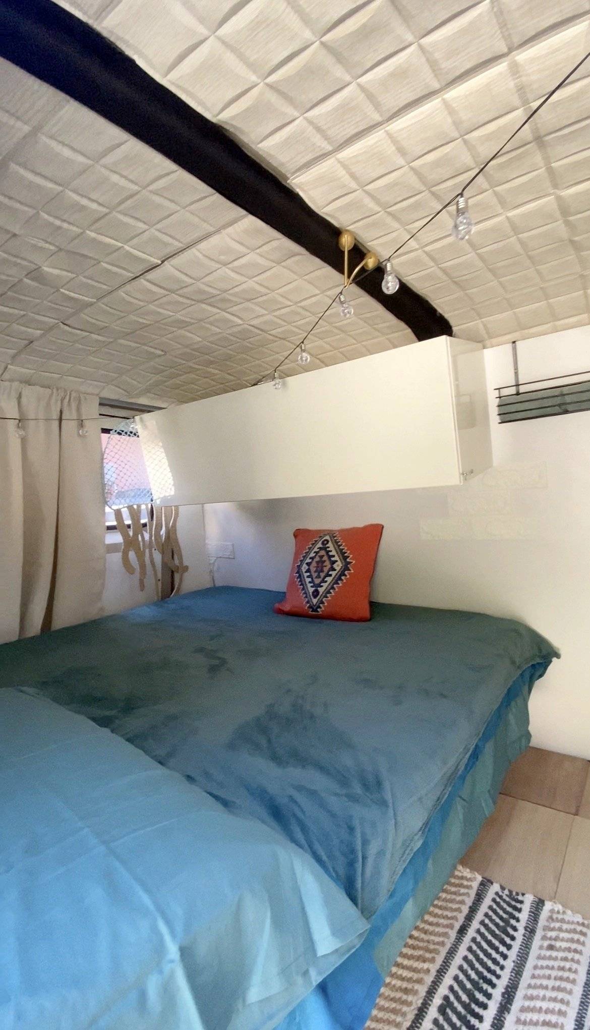 Plazas en cama Ford Ford - Yescapa