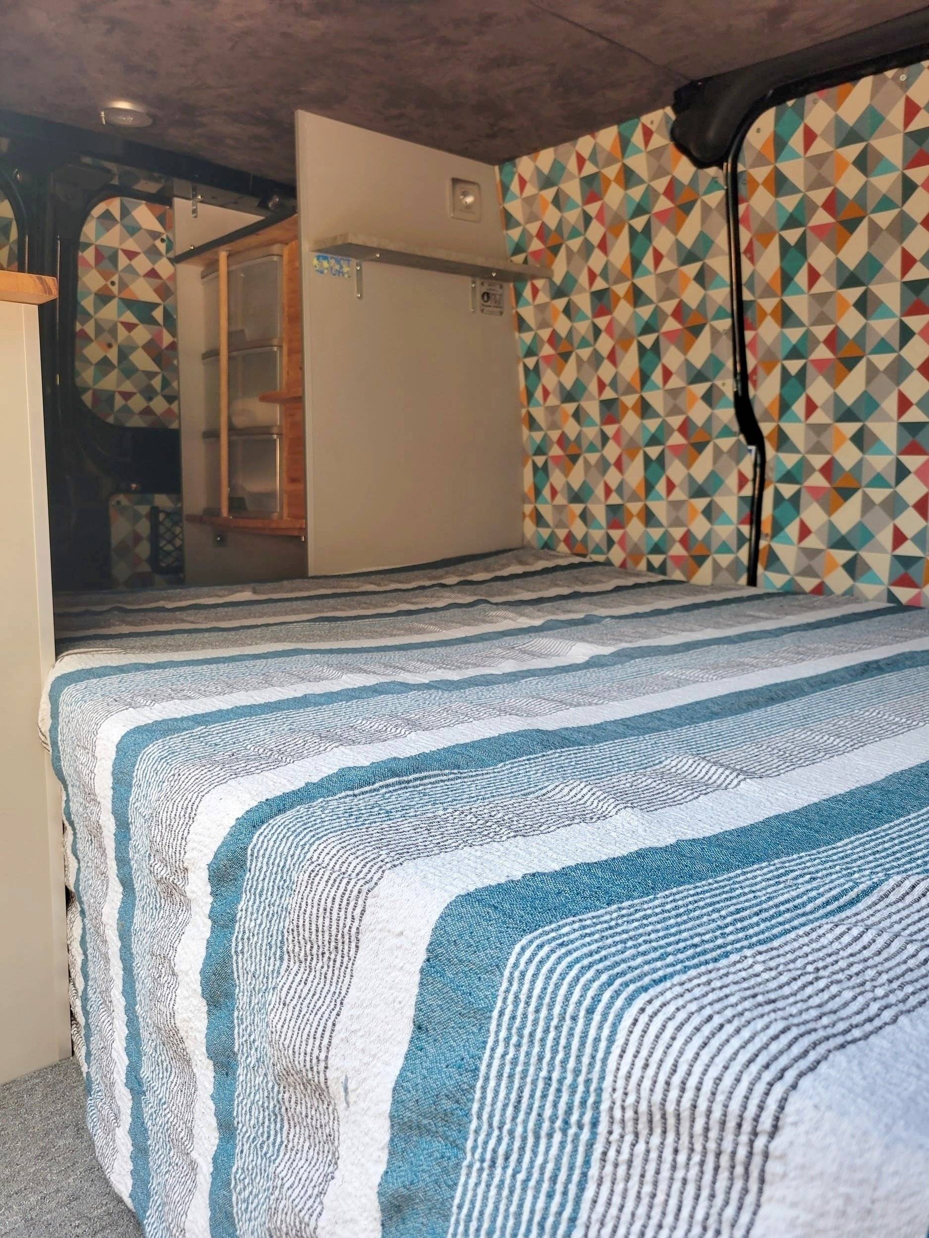 Custo Van Transporter