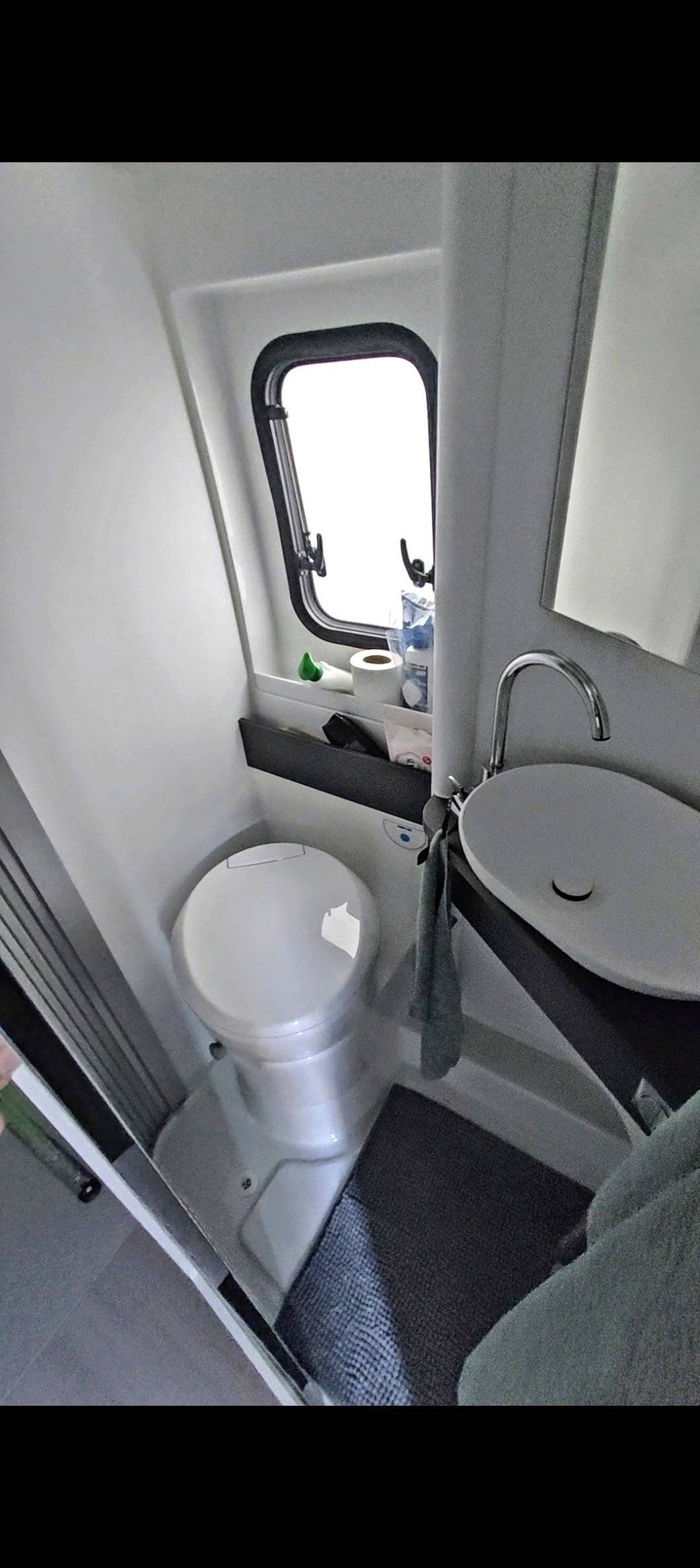 Adria 640 SGX TWIN SPORT