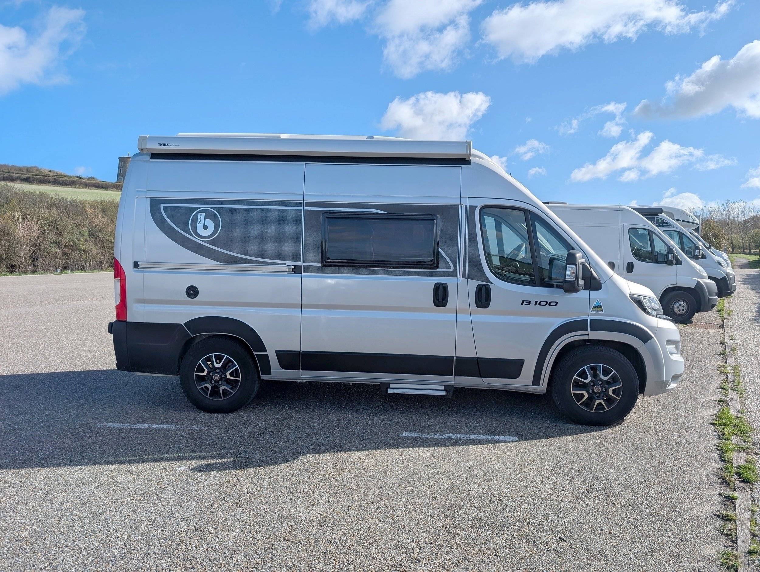 Vista frontale a ¾ Fiat Fiat ducato - Yescapa