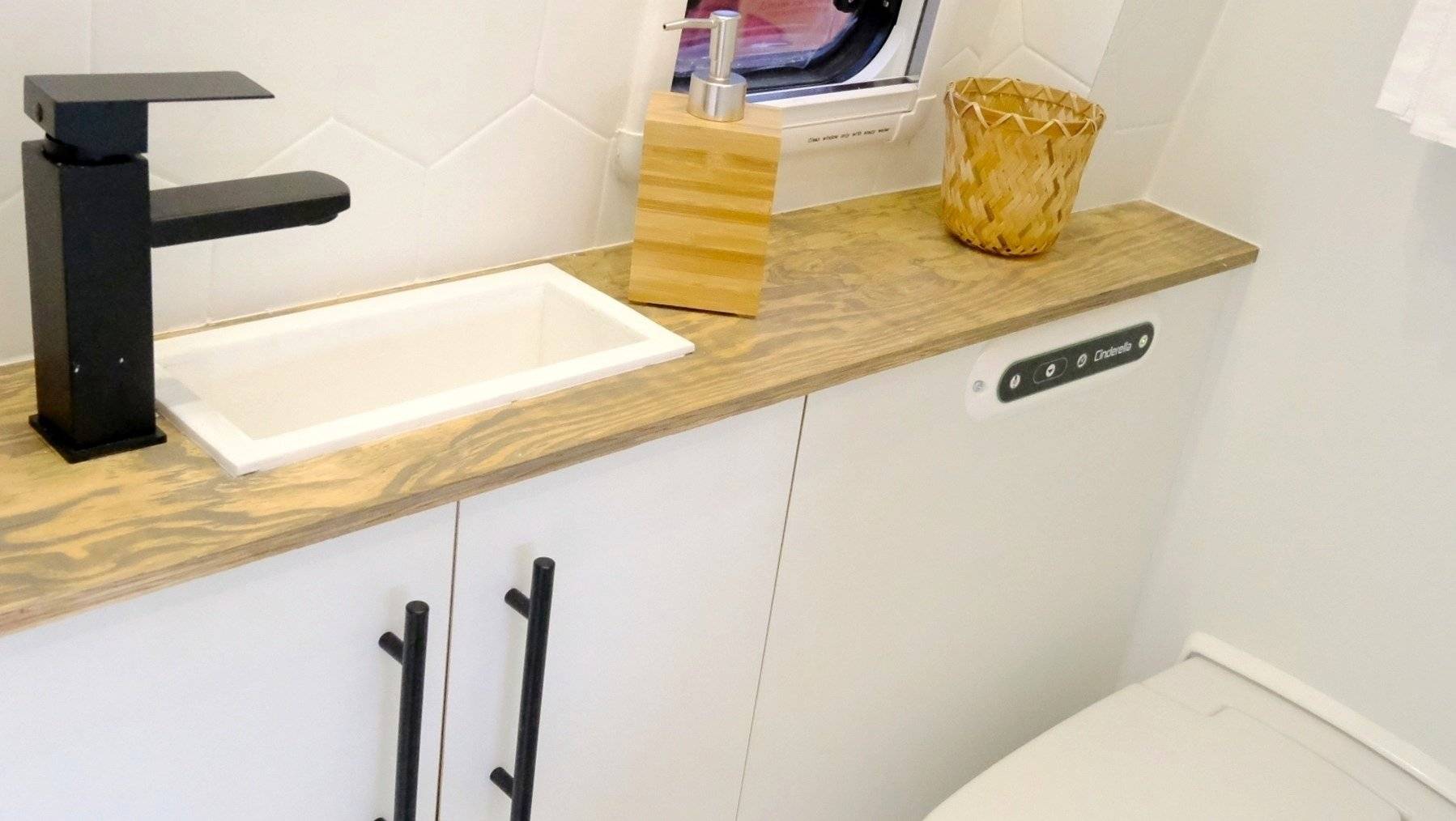 TGE3 180CV L4H4 4X4 MAN